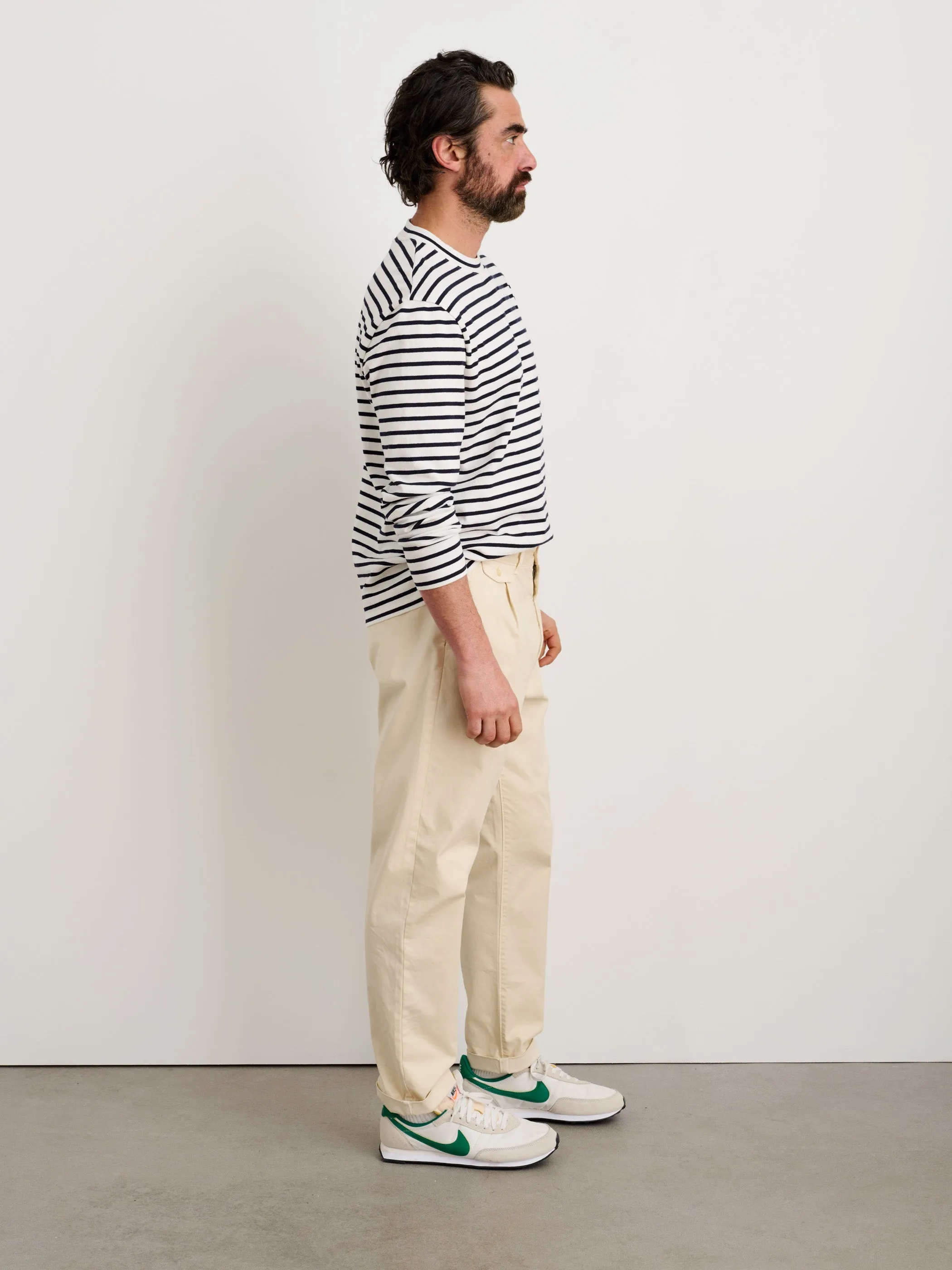 Standard Pleated Pant in Chino sold by Alex Mill product image thumbnail 4