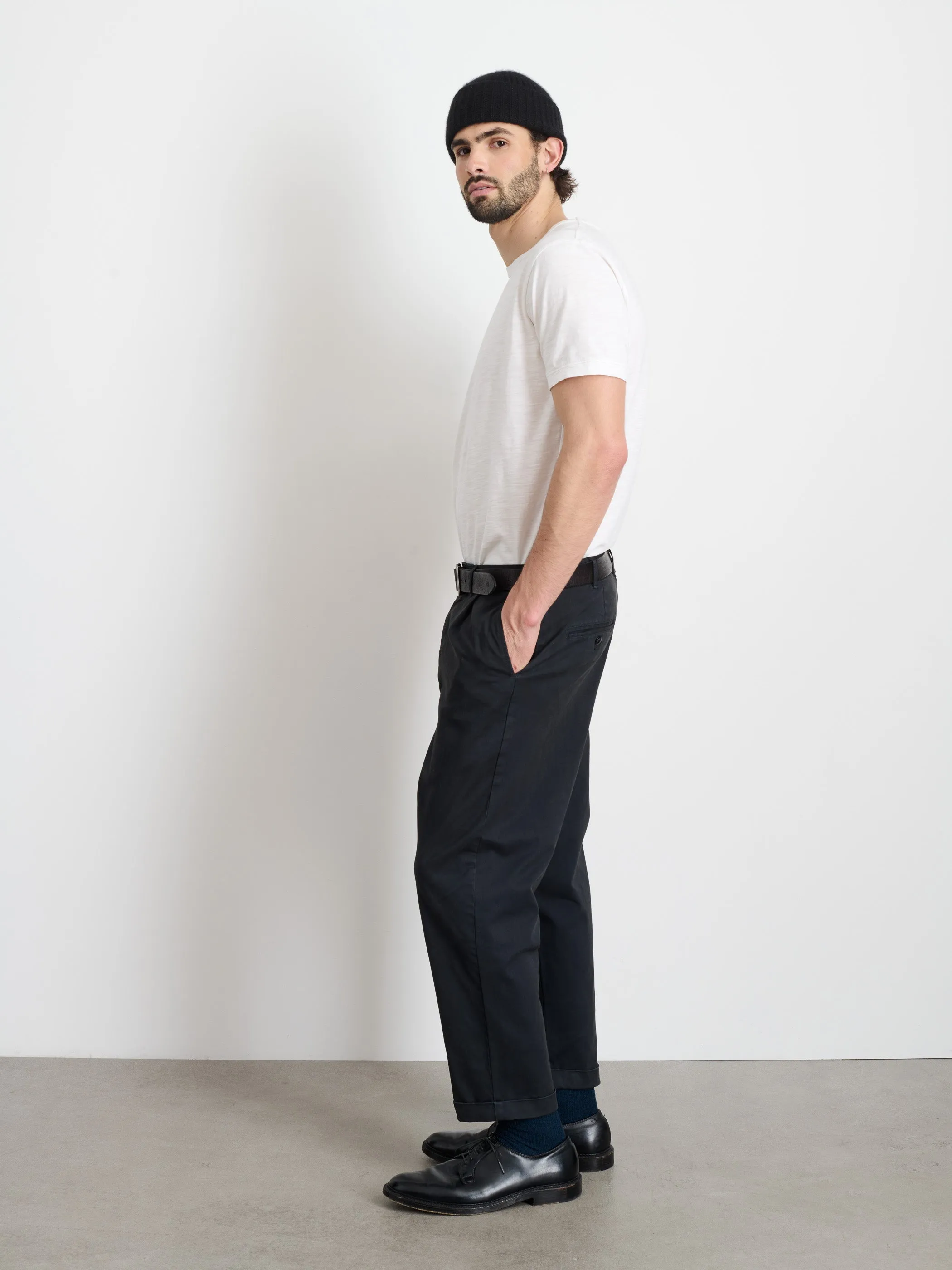 Standard Pleated Pant in Chino sold by Alex Mill product image thumbnail 3