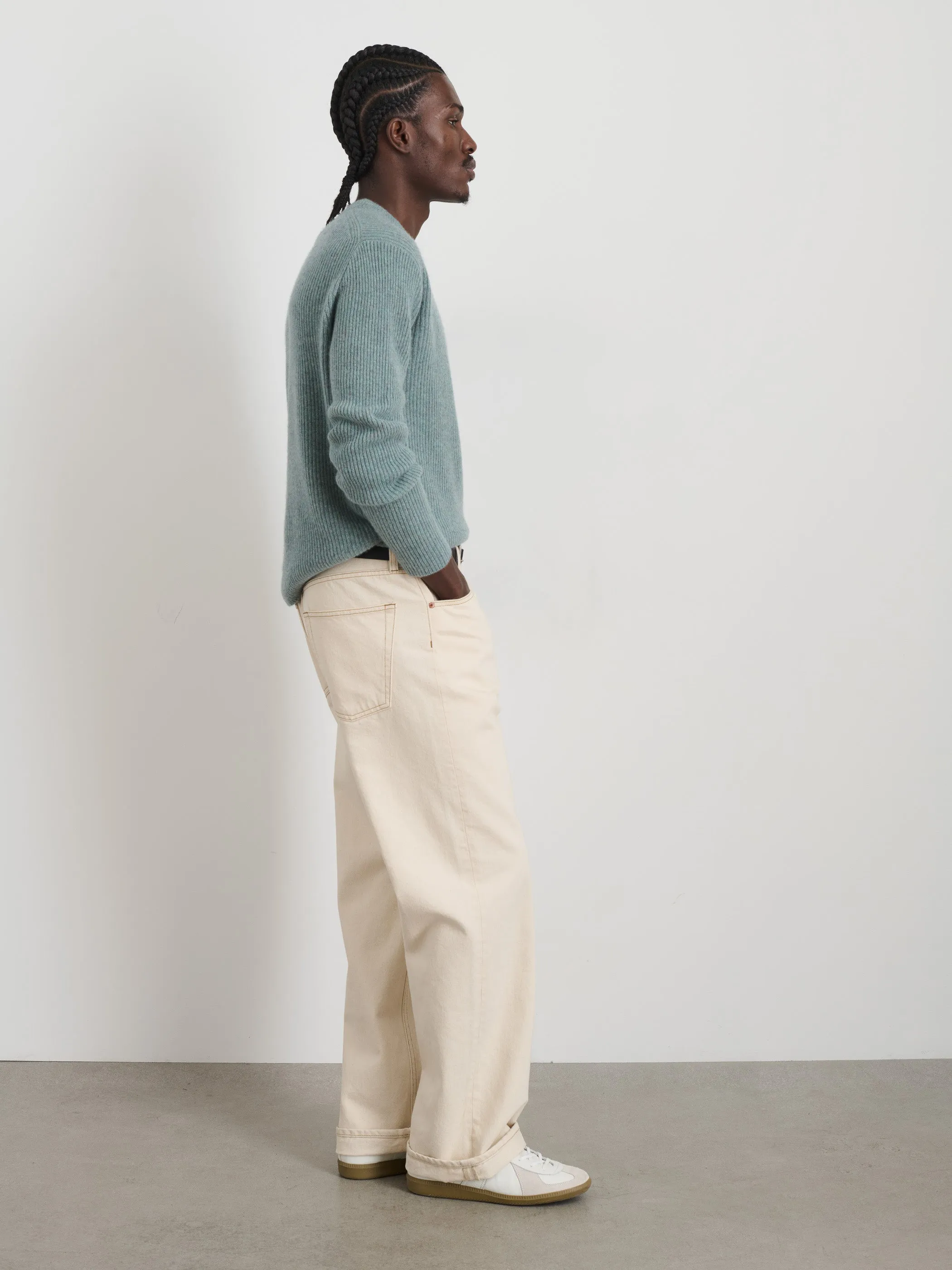 Jordan Sweater in Lightweight Cashmere sold by Alex Mill product image thumbnail 4