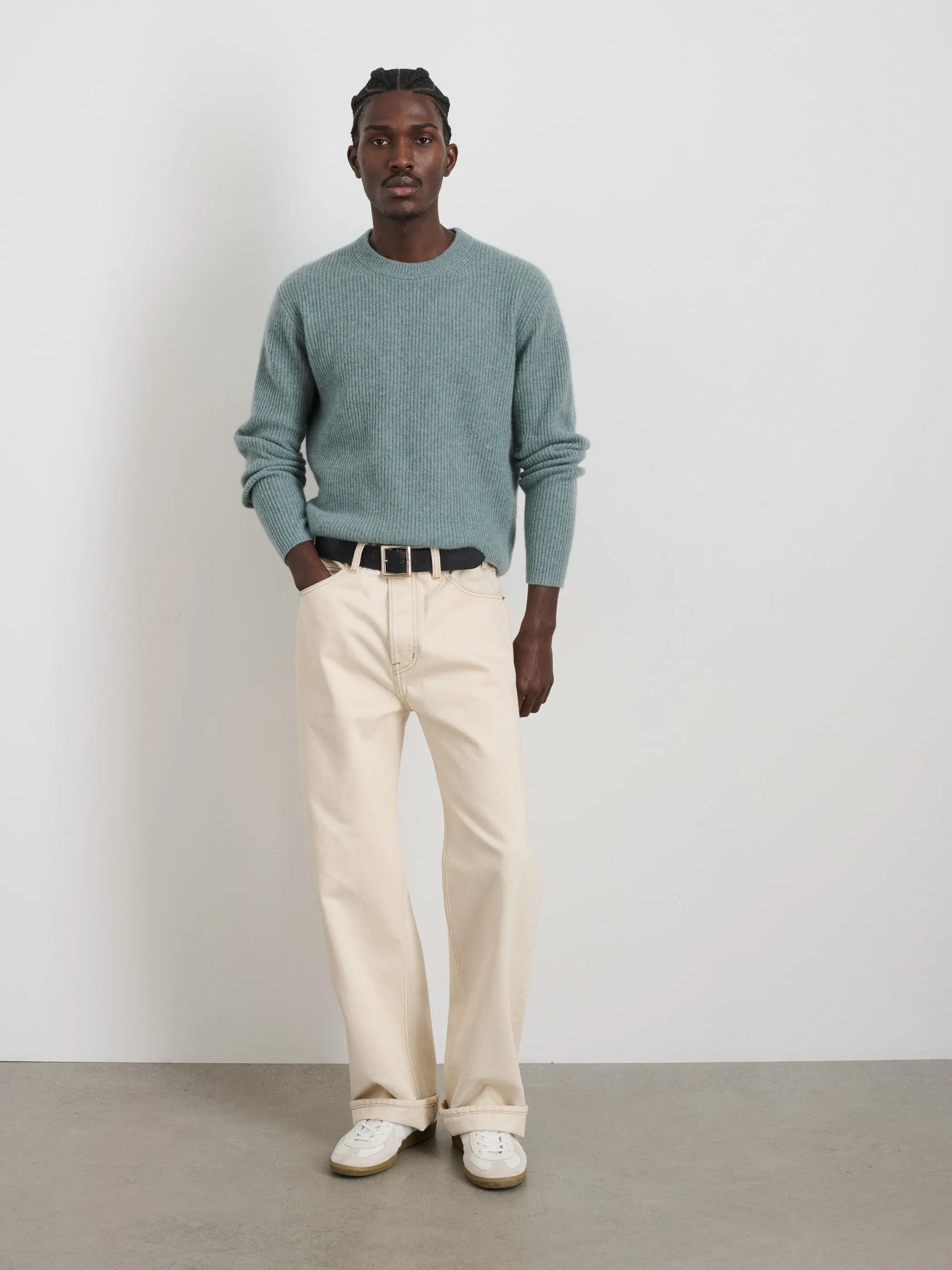 Jordan Sweater in Lightweight Cashmere sold by Alex Mill product image thumbnail 2