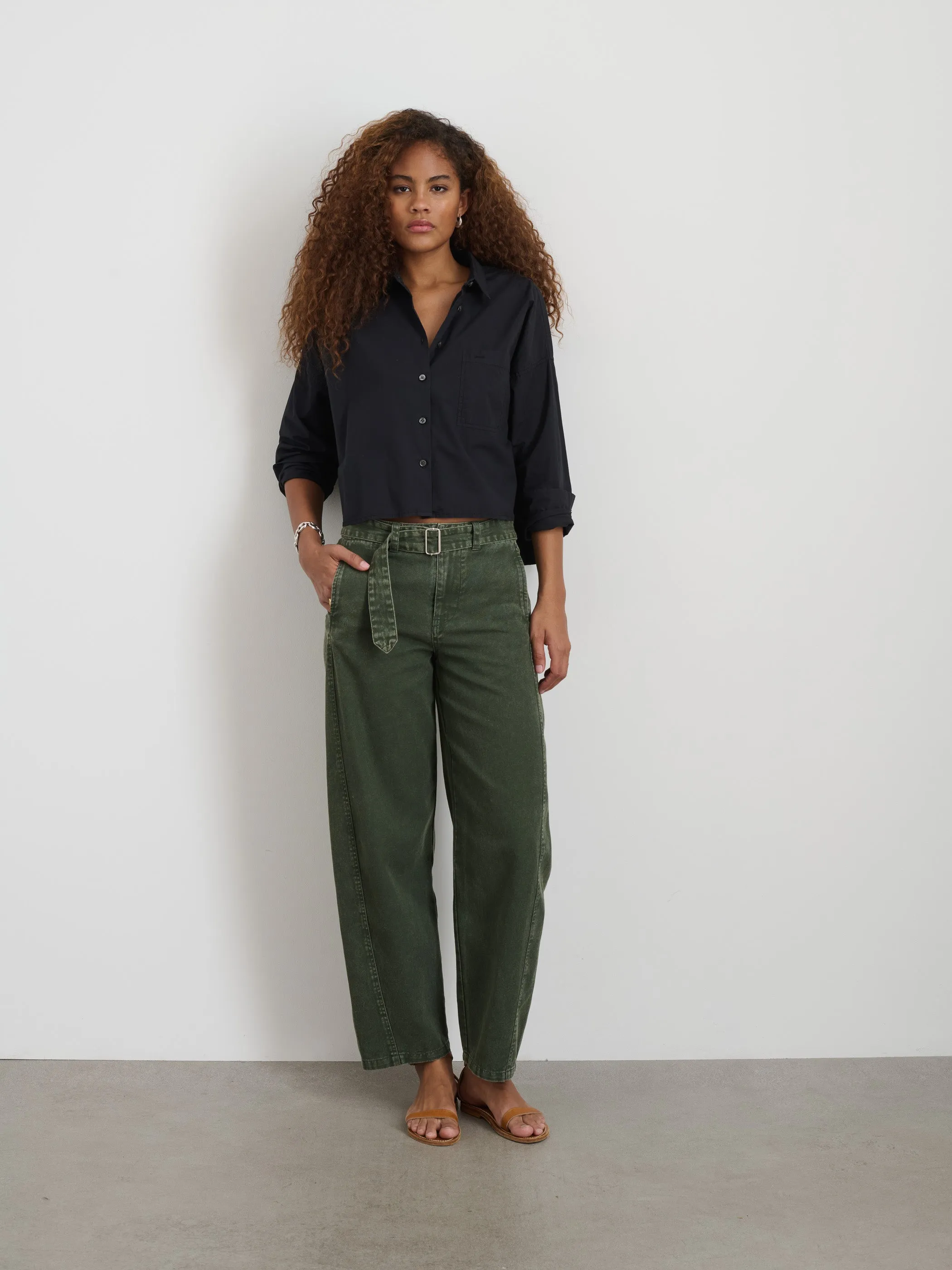 Cropped Jo Shirt in Cotton Poplin sold by Alex Mill product image thumbnail 2