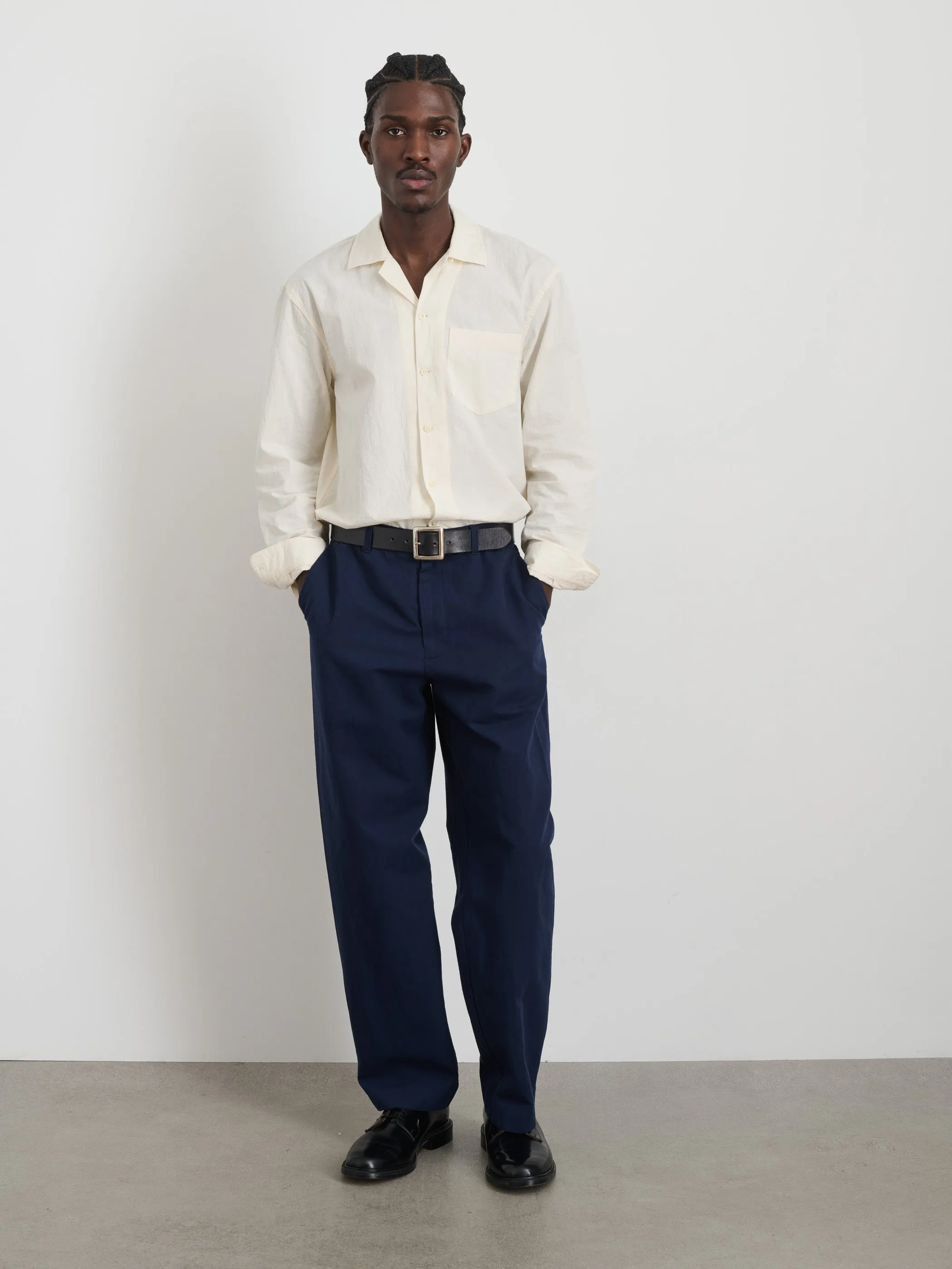 Cooper Trouser in Cotton Linen sold by Alex Mill product image thumbnail 2