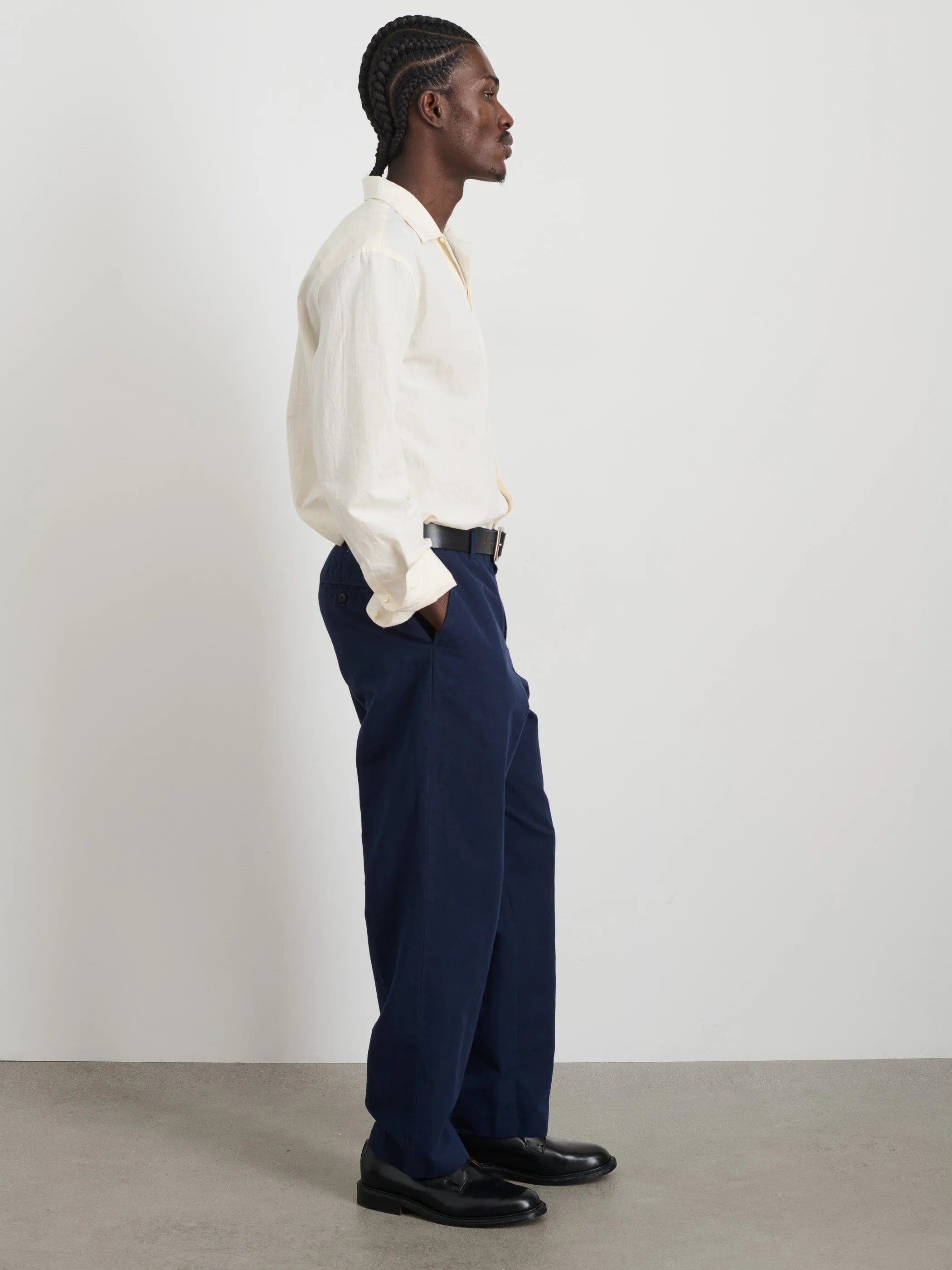 Cooper Trouser in Cotton Linen sold by Alex Mill product image thumbnail 3