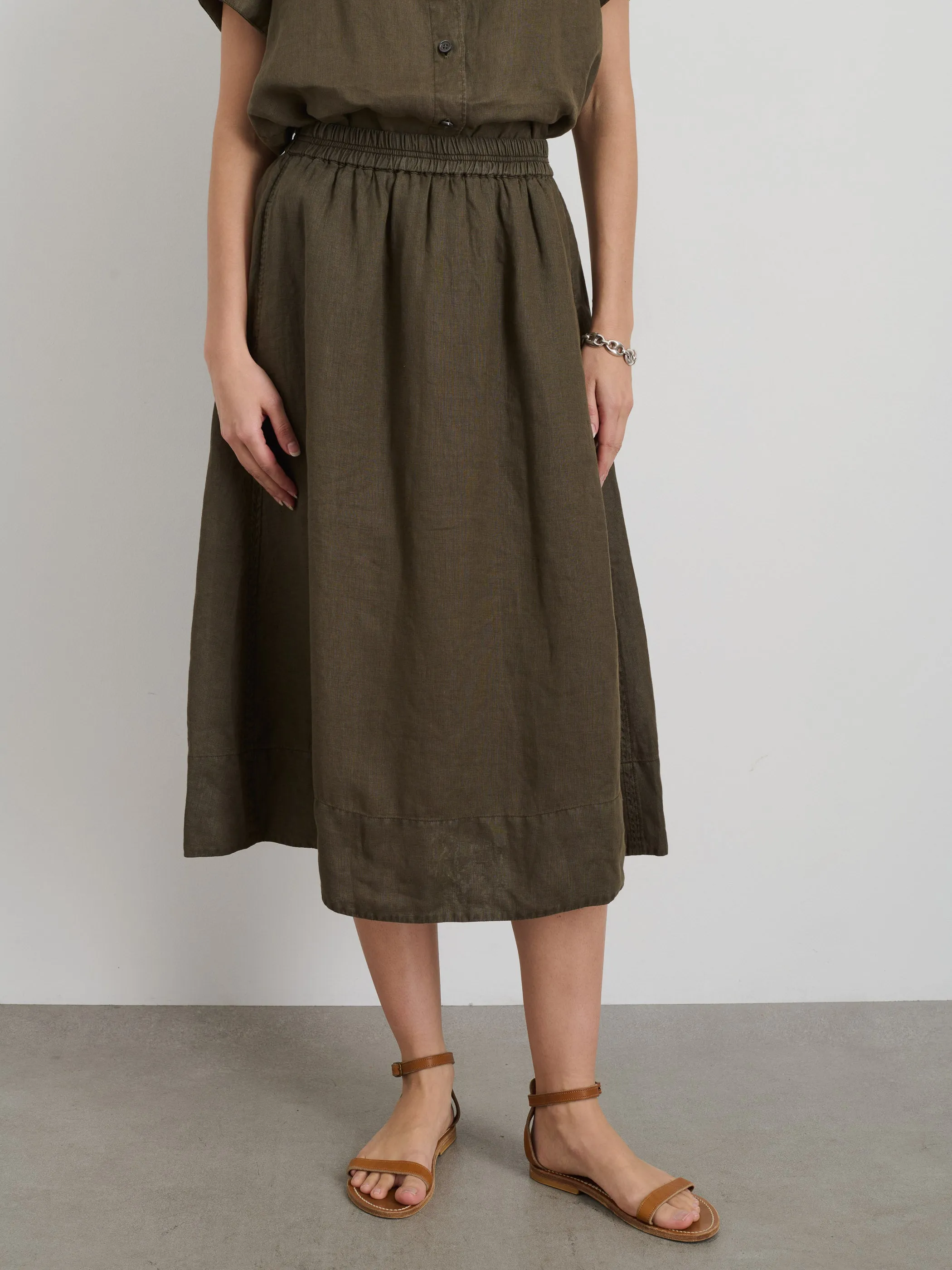 Maddie Skirt in Linen sold by Alex Mill product image thumbnail 3