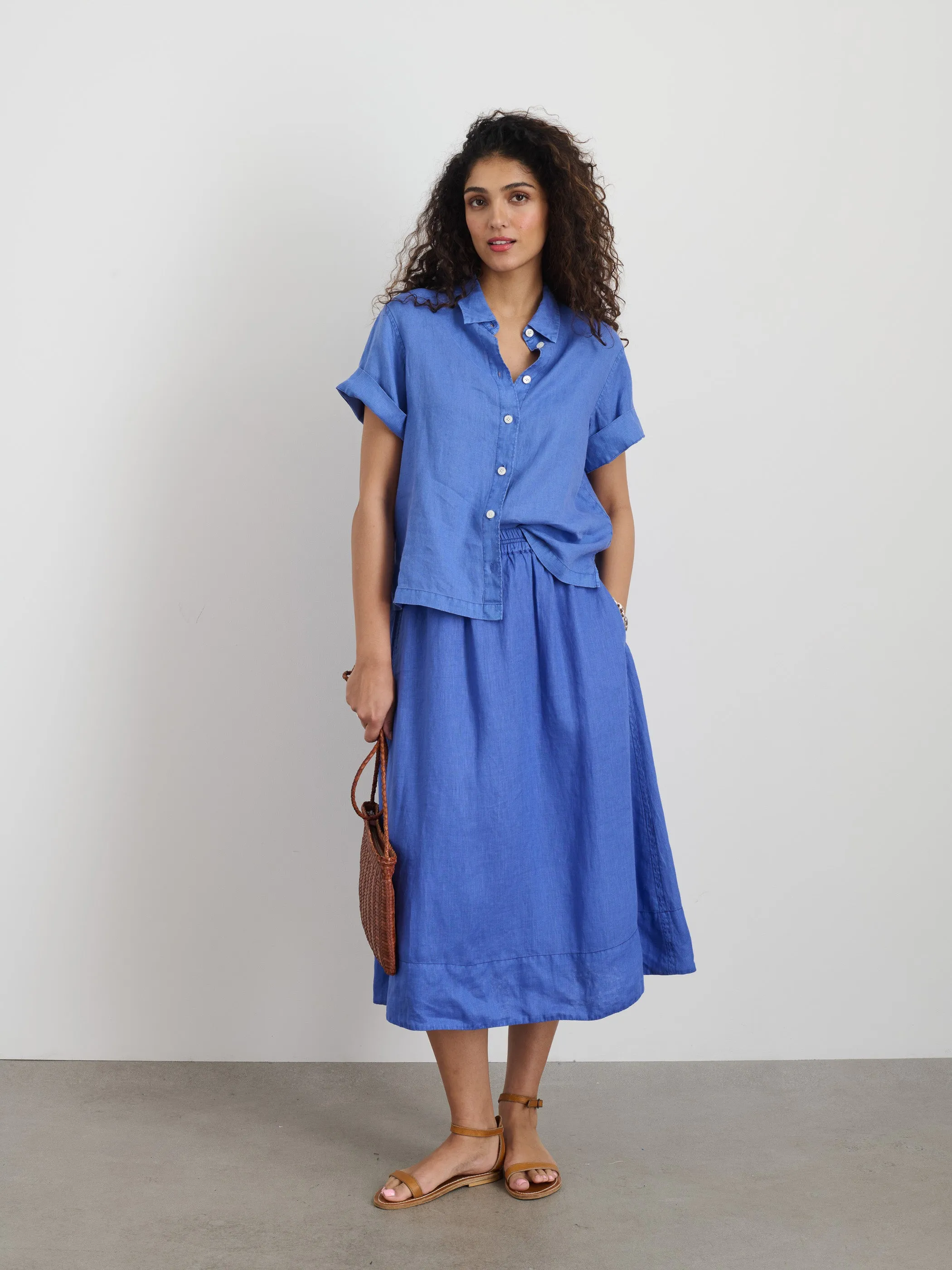 Maddie Shirt In Linen sold by Alex Mill product image thumbnail 3