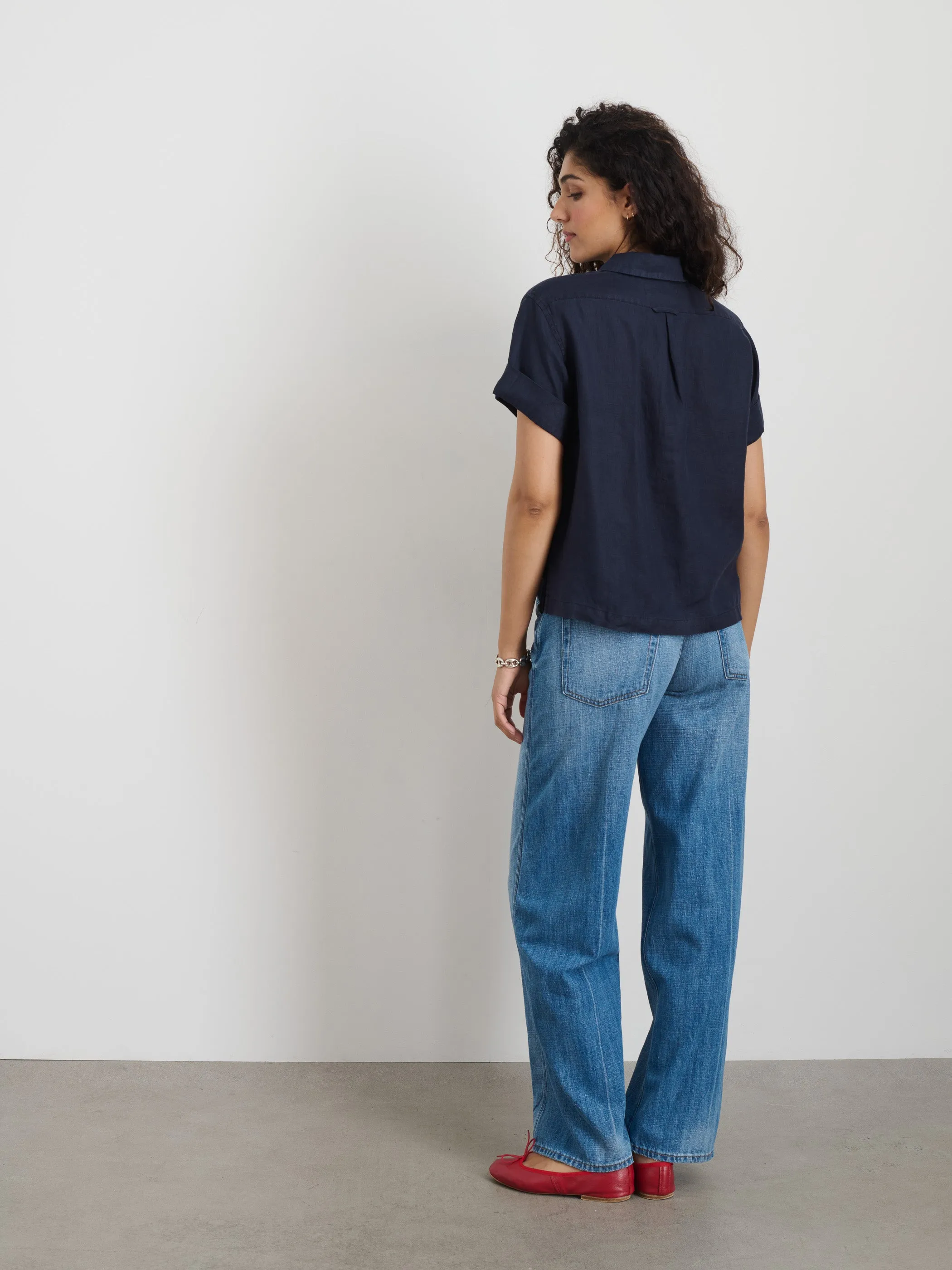 Maddie Shirt In Linen sold by Alex Mill product image thumbnail 5