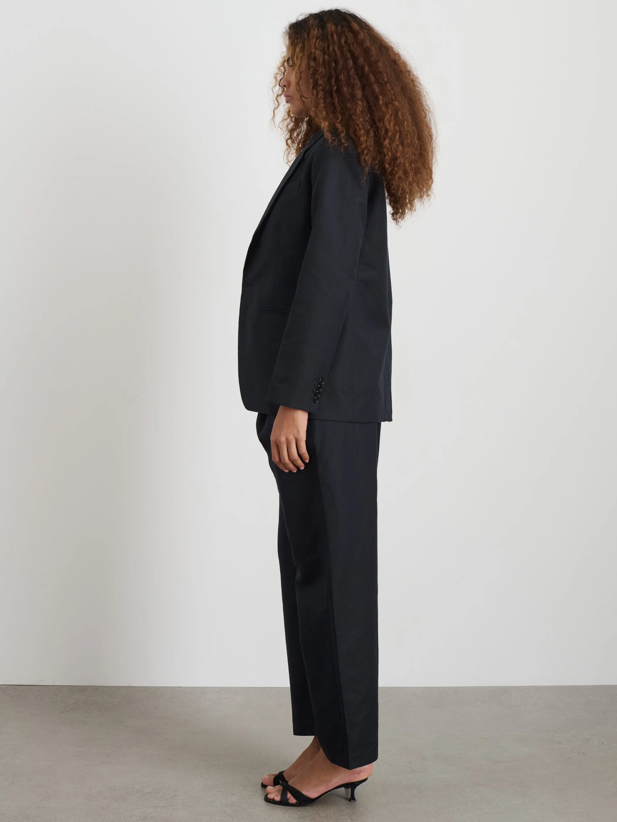 Soho Pant In Cotton Linen sold by Alex Mill product image thumbnail 3