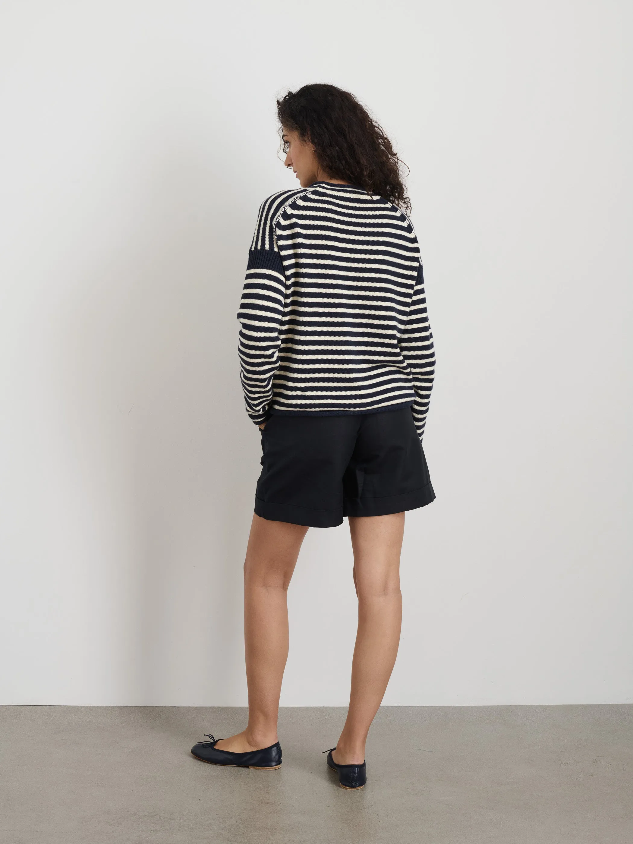 Soho Short In Cotton Linen sold by Alex Mill product image thumbnail 5
