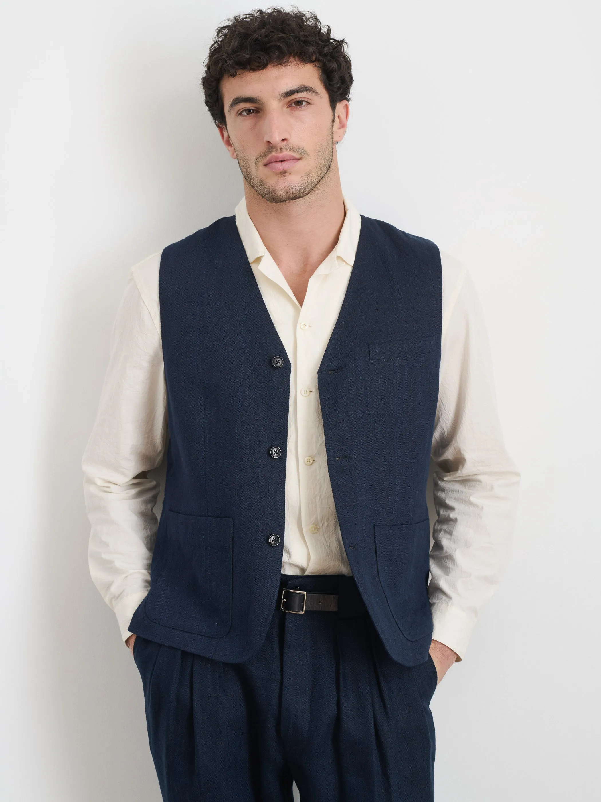 Daniel Vest In Linen Herringbone sold by Alex Mill product image thumbnail 2