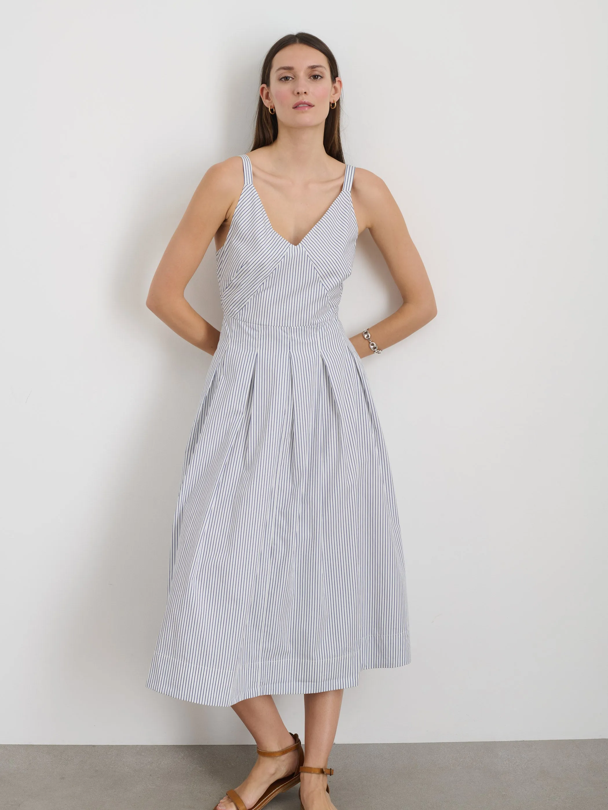 Abby Stripe Dress In Cotton Poplin sold by Alex Mill product image thumbnail 2