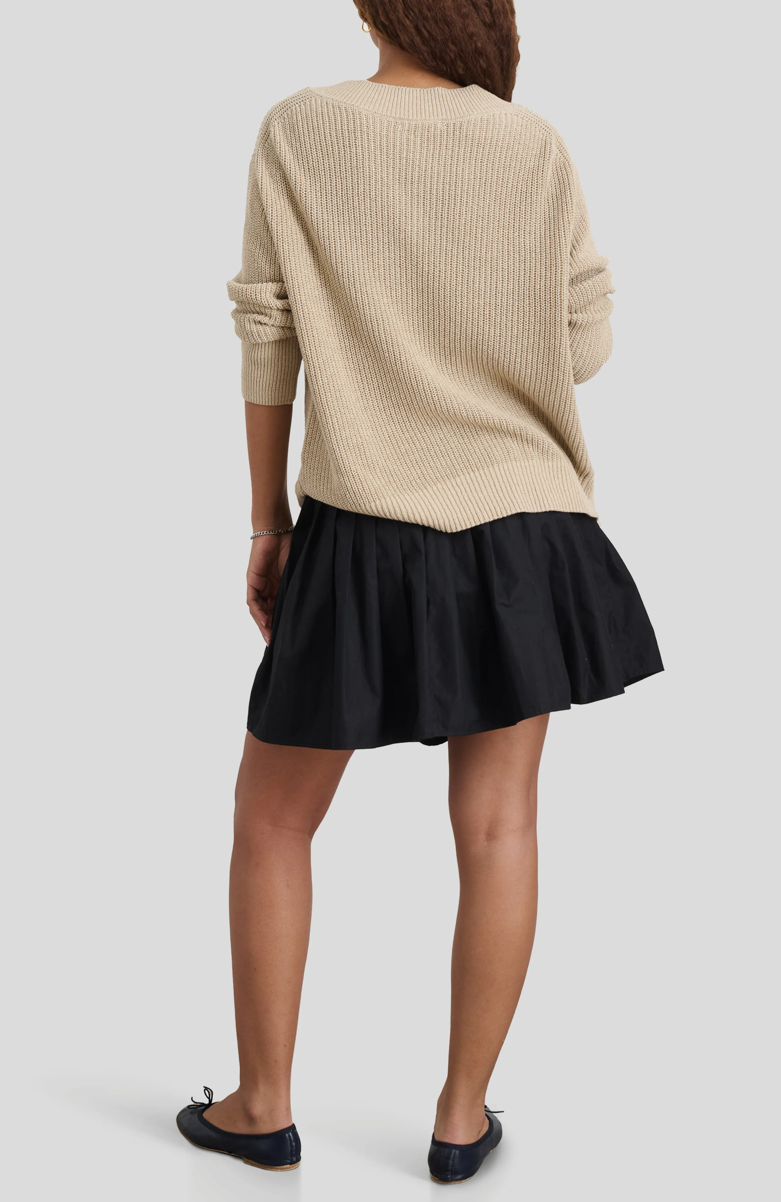 Arielle V Neck Sweater In Cotton Linen sold by Alex Mill product image thumbnail 5