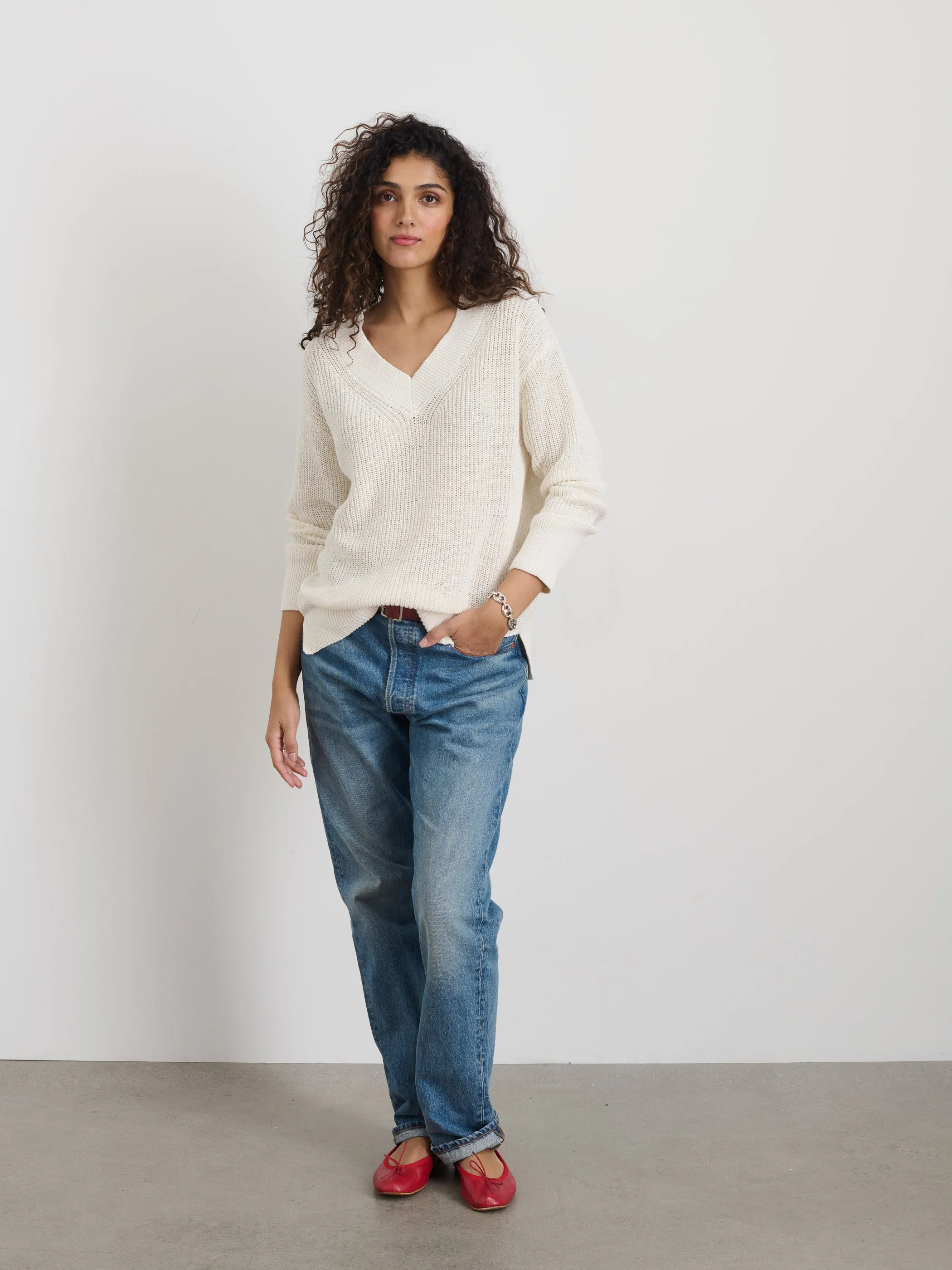 Arielle V Neck Sweater In Cotton Linen sold by Alex Mill product image thumbnail 3