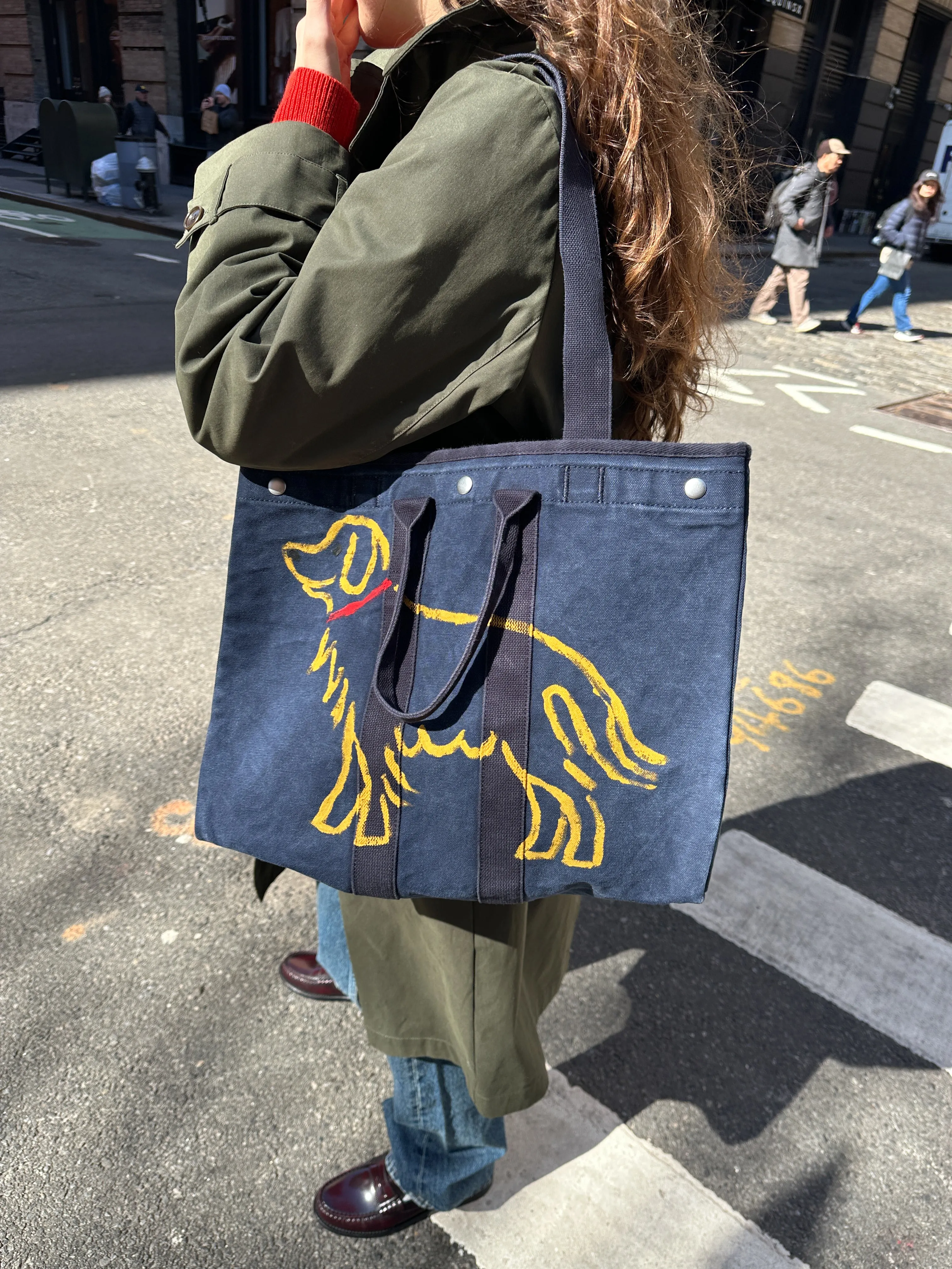 The Perfect Weekend Dog Tote sold by Alex Mill