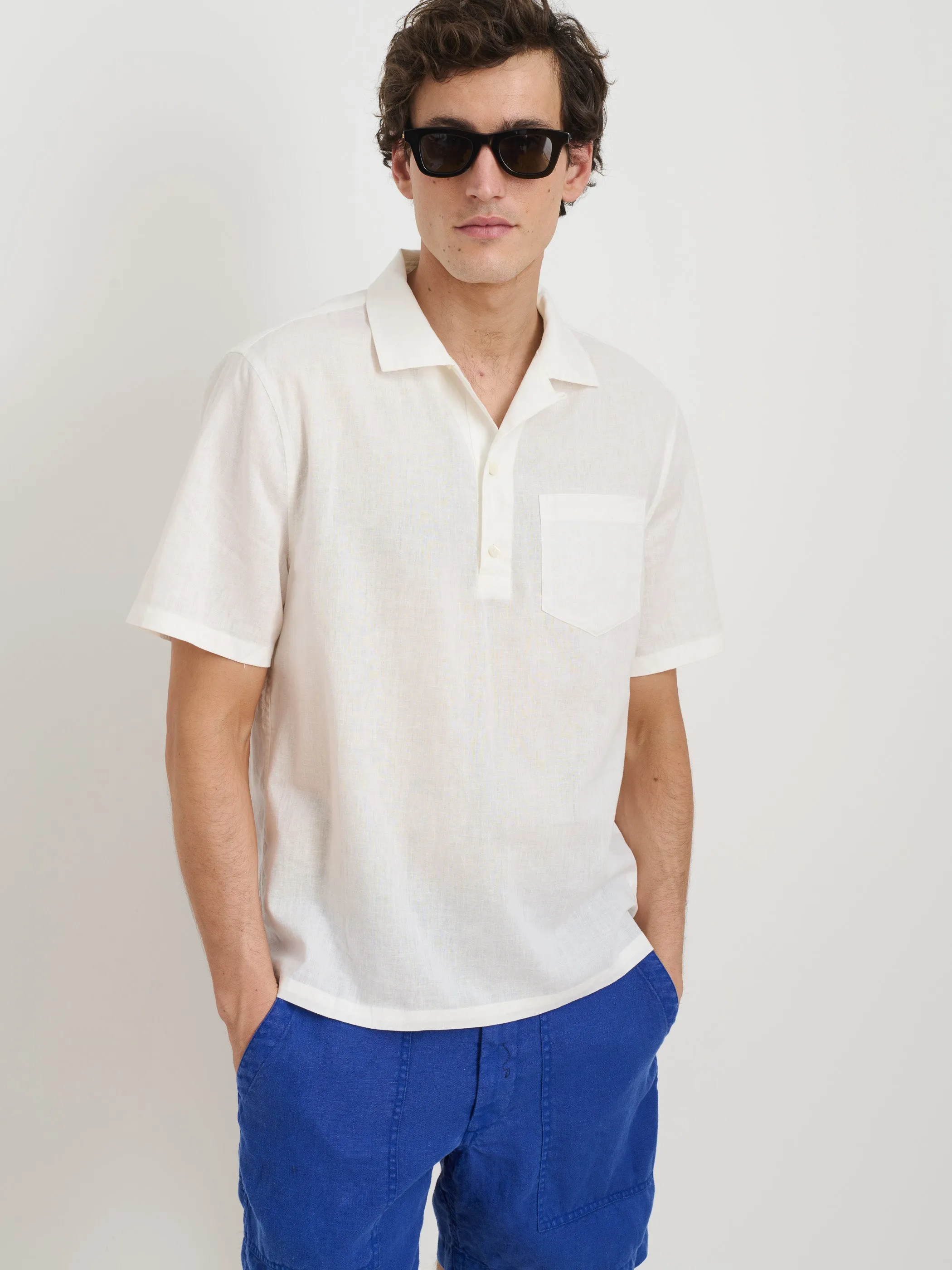Som Short Sleeve Popover In Cotton Linen sold by Alex Mill product image thumbnail 2