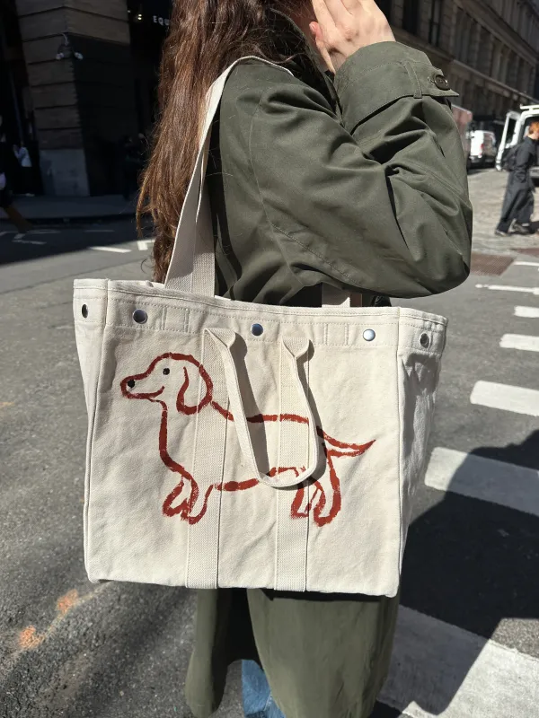 The Perfect Weekend Dog Tote sold by Alex Mill