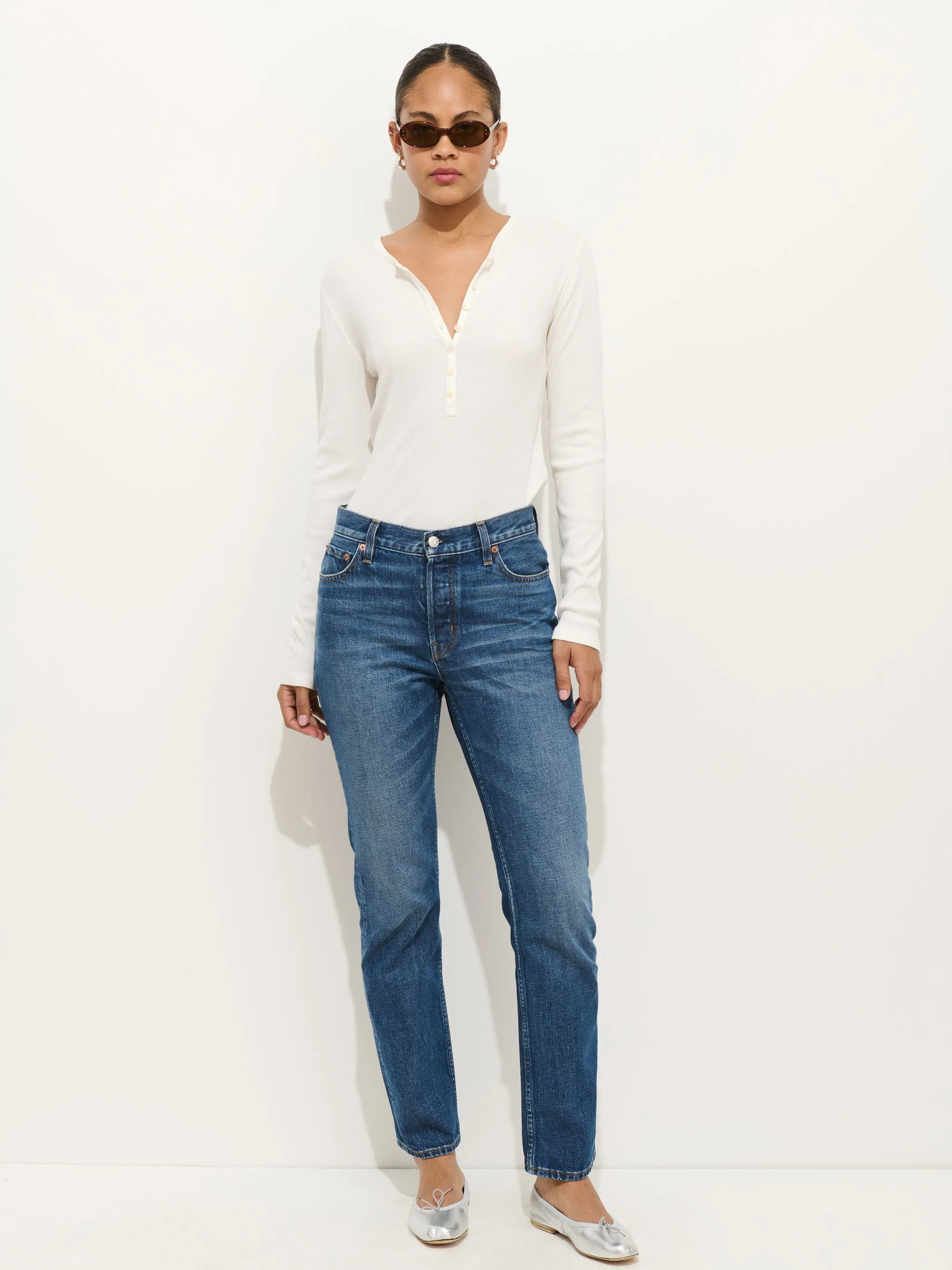Jane Mid Rise Straight Jean sold by Alex Mill product image thumbnail 2