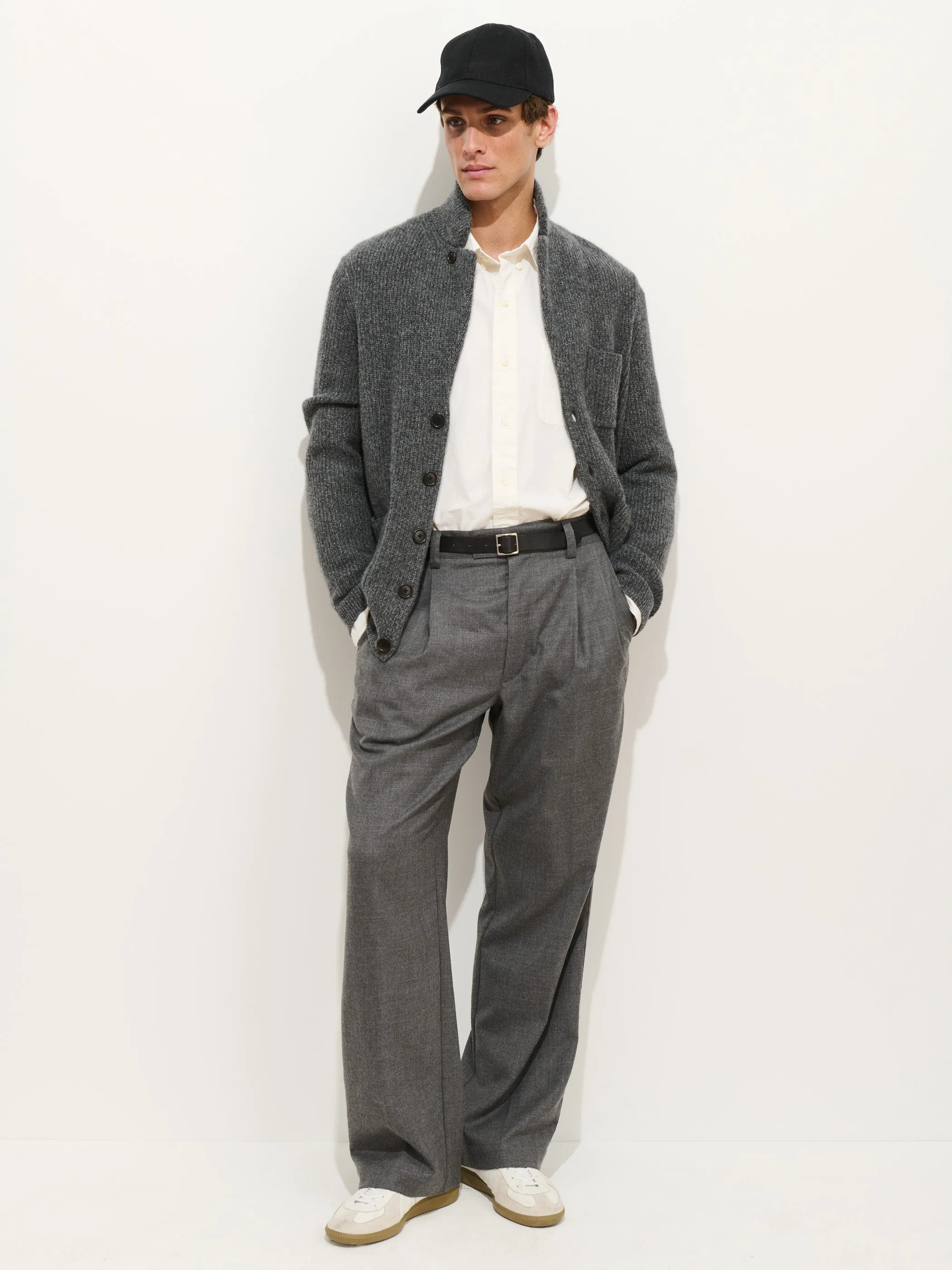 Jeremy Pleated Trouser In Wool Flannel sold by Alex Mill product image thumbnail 2