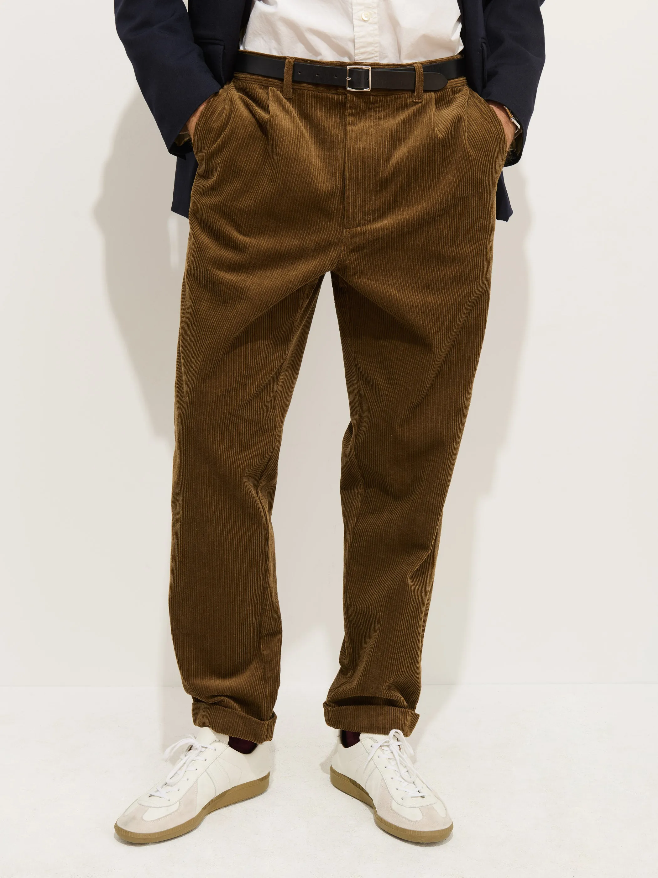 Standard Pleated Pant In Cord sold by Alex Mill product image thumbnail 4