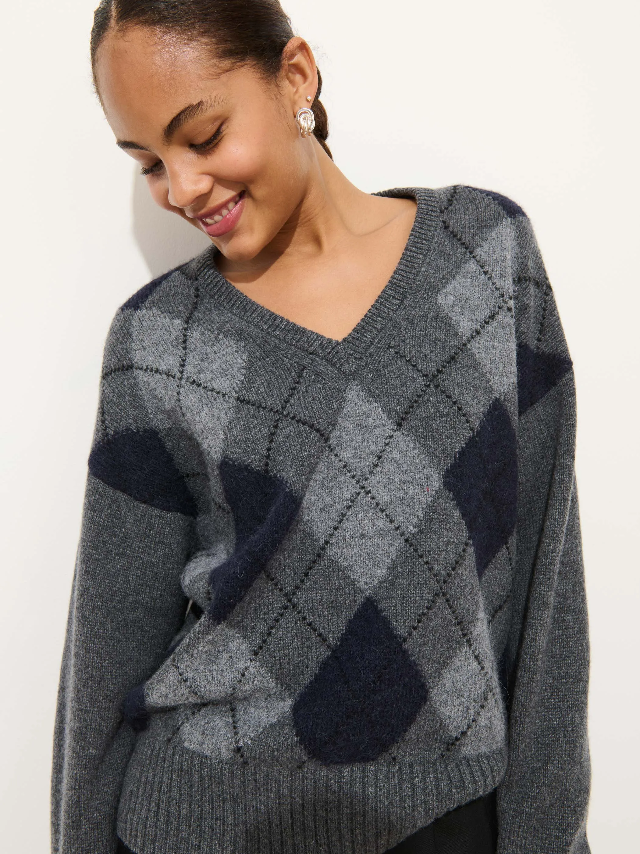 Campbell Argyle V-neck Sweater sold by Alex Mill product image thumbnail 2