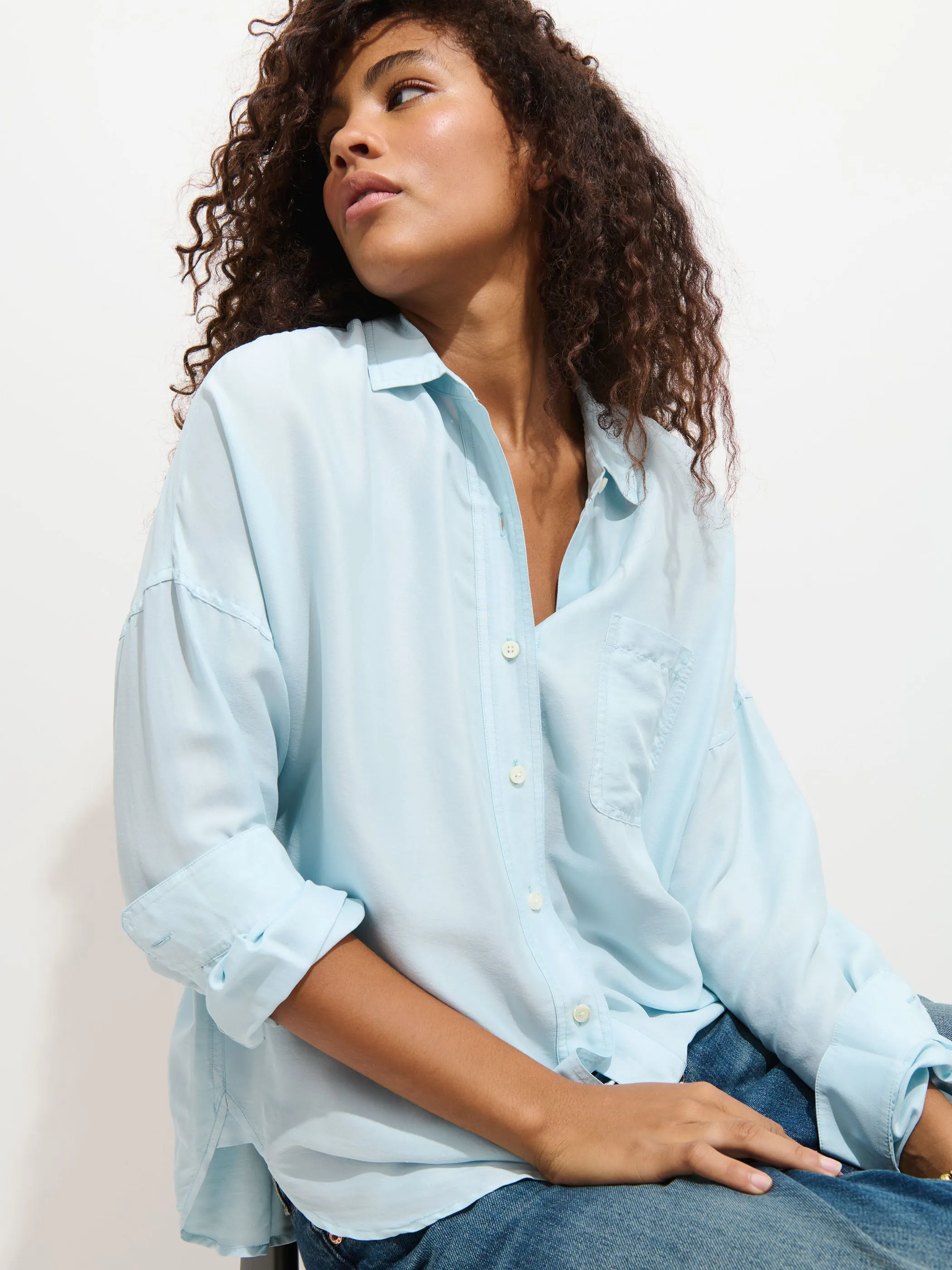 Jo Pocket Shirt In Silk sold by Alex Mill product image thumbnail 4