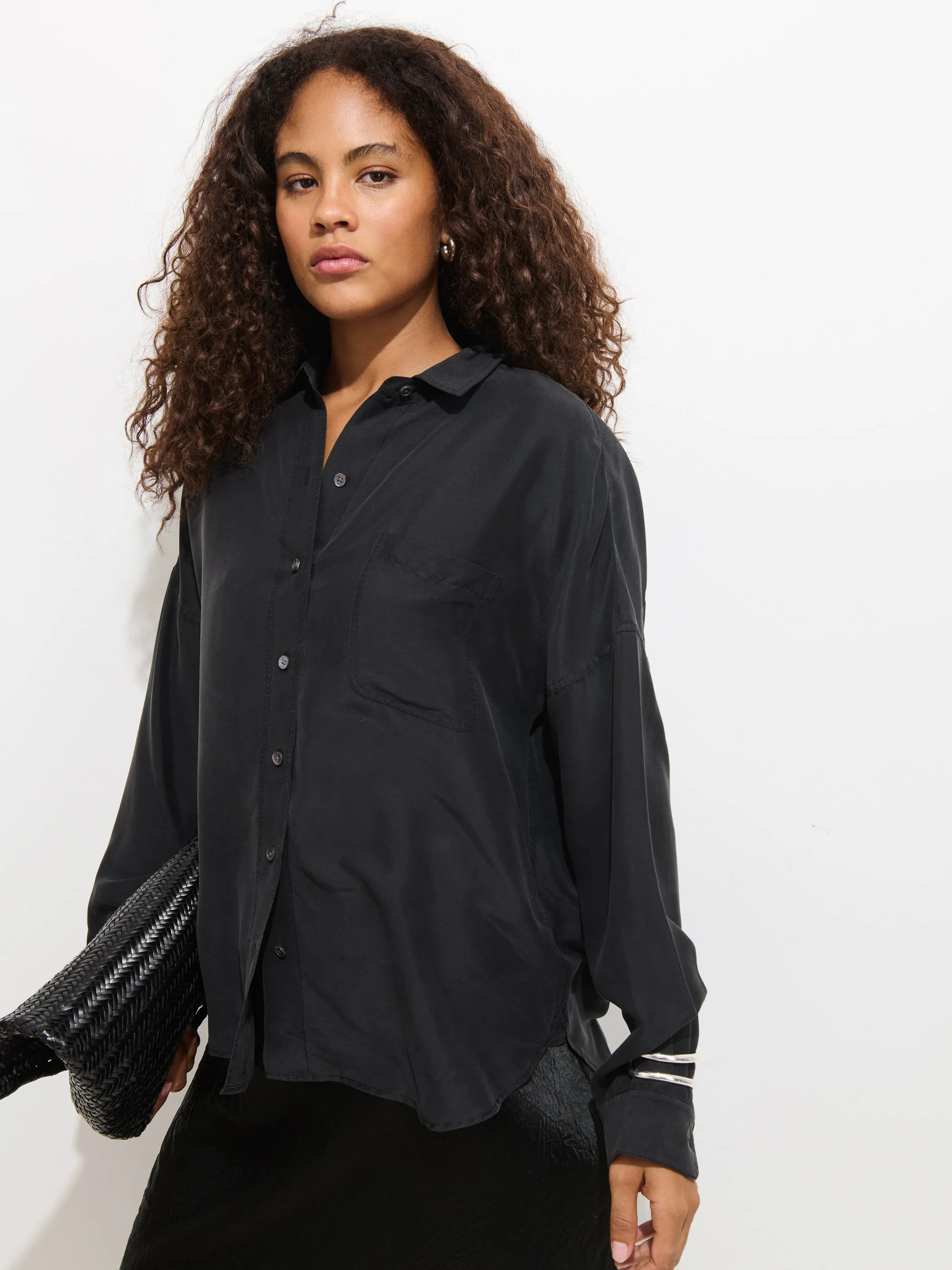 Jo Pocket Shirt In Silk sold by Alex Mill product image thumbnail 2