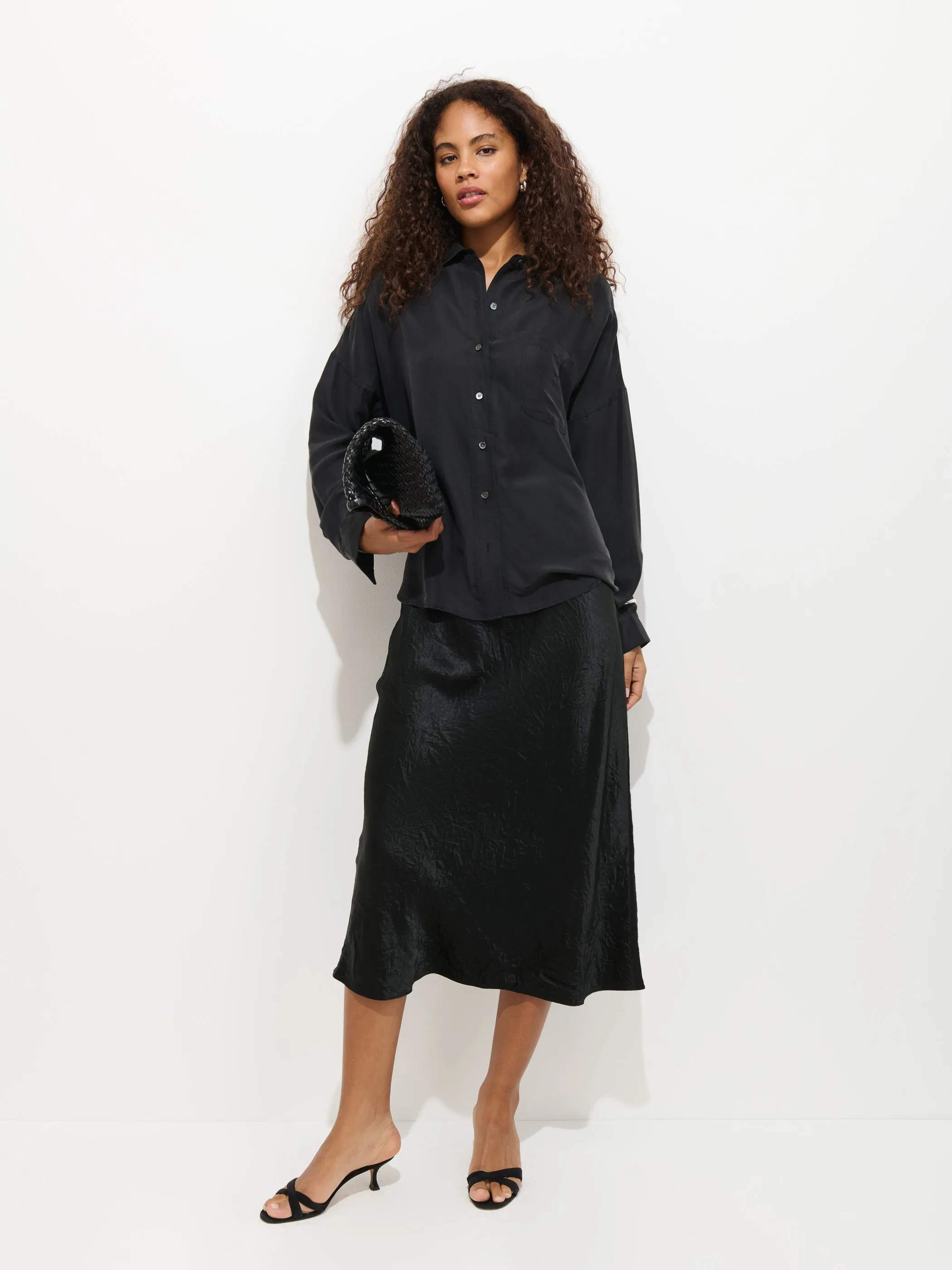 Jo Pocket Shirt In Silk sold by Alex Mill product image thumbnail 3