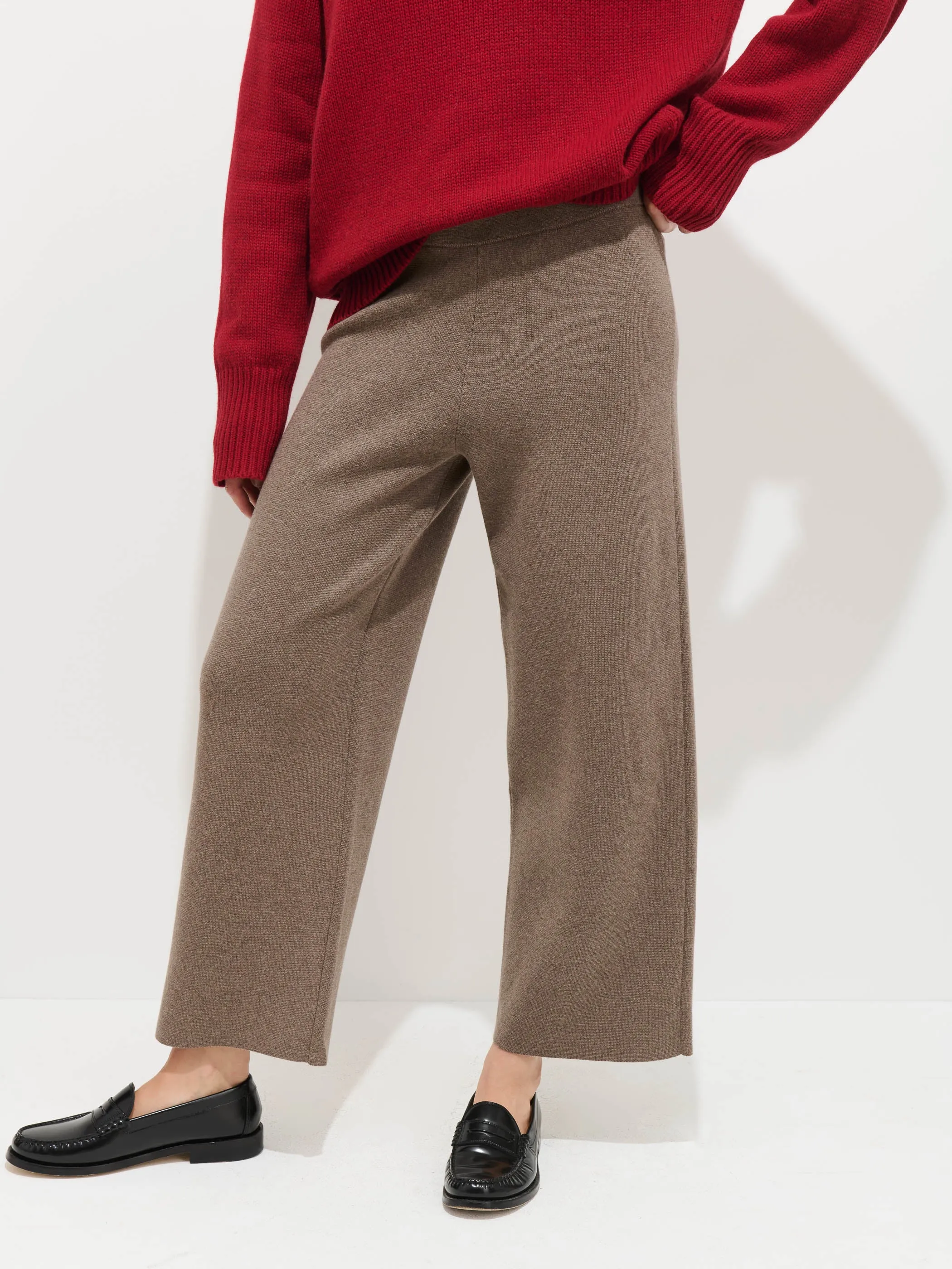 Olivia Sweater Pant In Cotton Cashmere sold by Alex Mill product image thumbnail 3