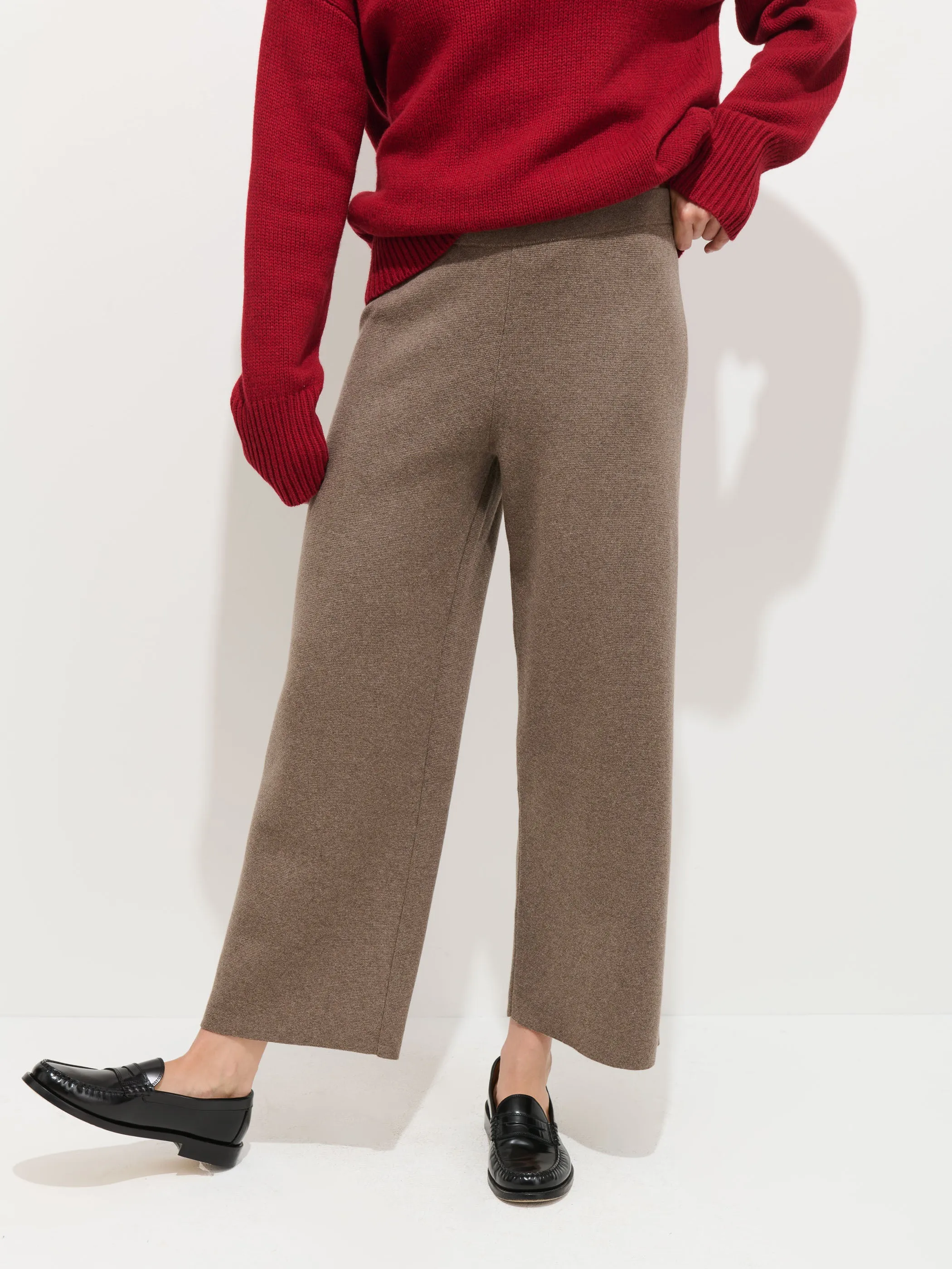 Olivia Sweater Pant In Cotton Cashmere sold by Alex Mill product image thumbnail 5
