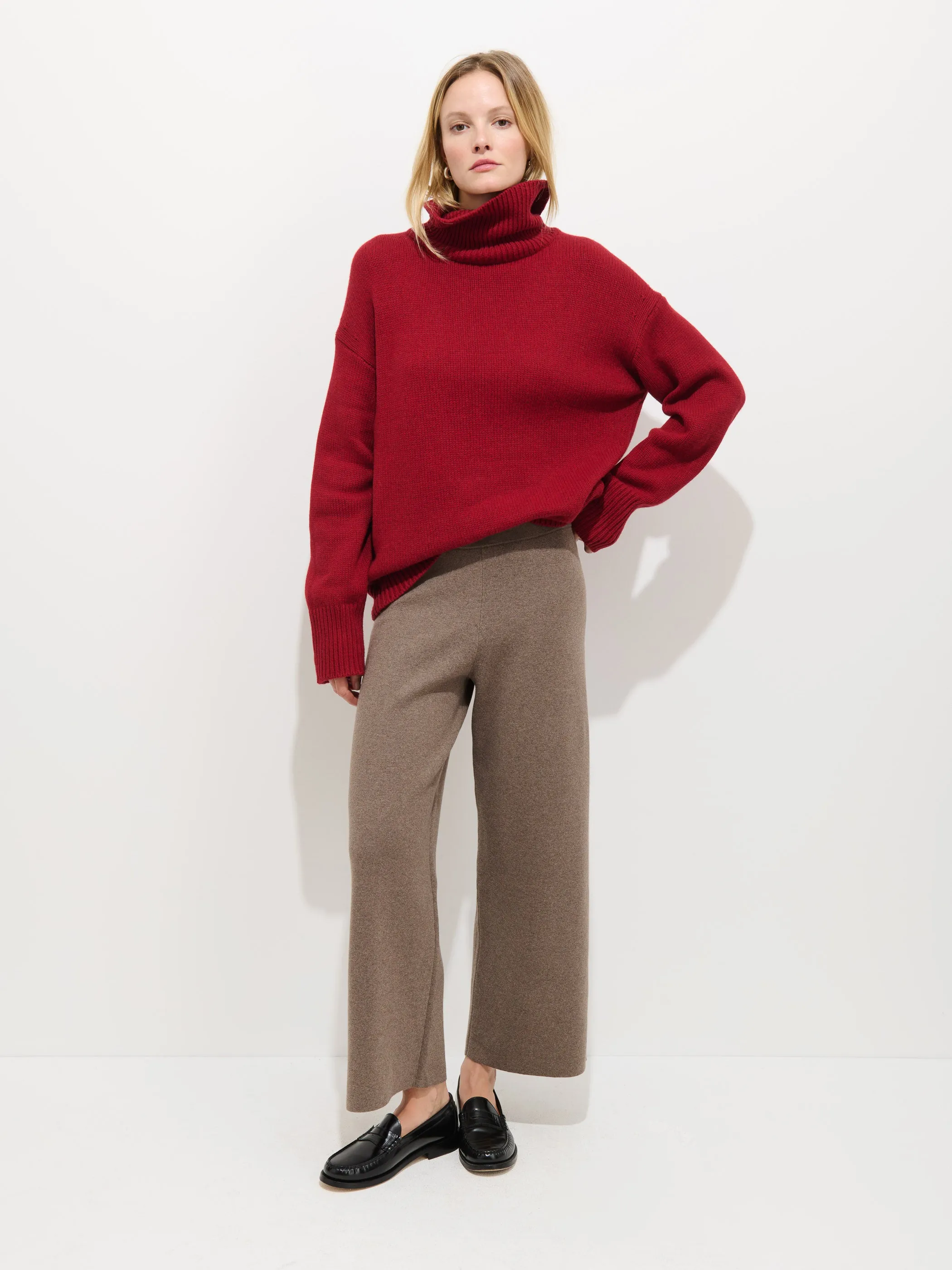 Olivia Sweater Pant In Cotton Cashmere sold by Alex Mill product image thumbnail 4