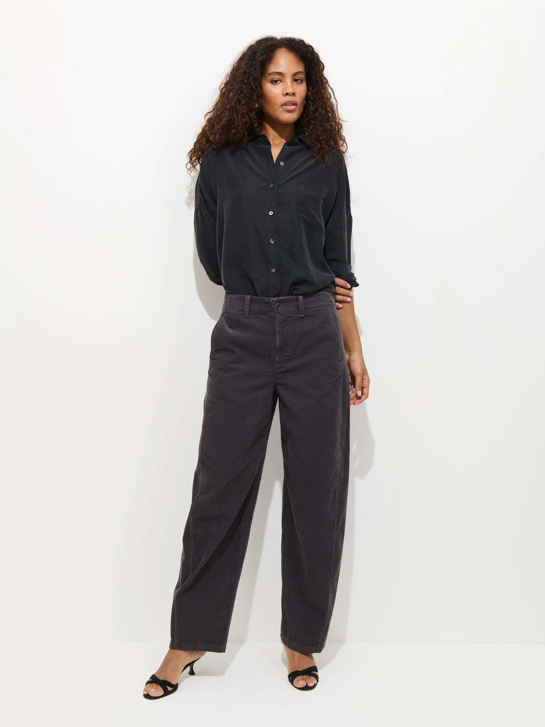 9th Street Pant In Fine Wale Cord sold by Alex Mill product image thumbnail 2