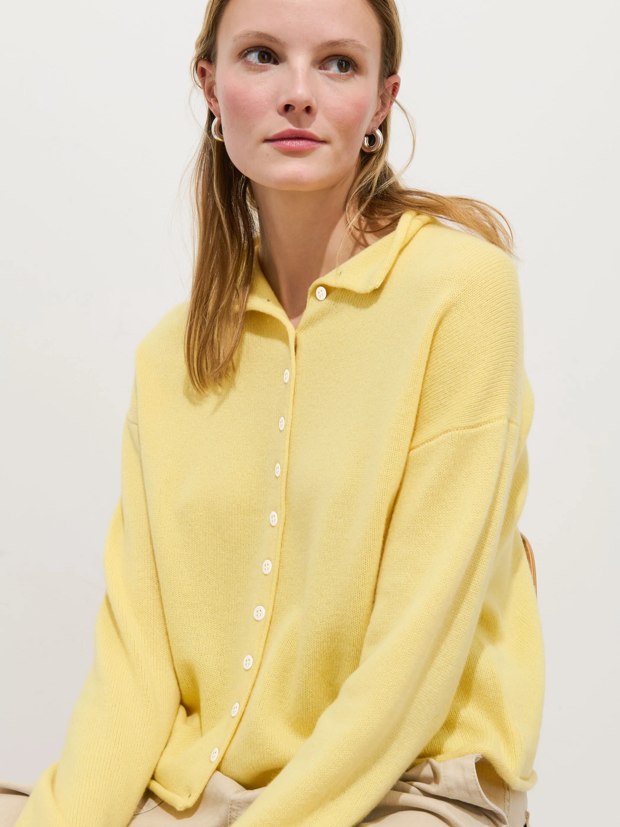 Taylor Cardigan In Cashmere sold by Alex Mill product image thumbnail 5