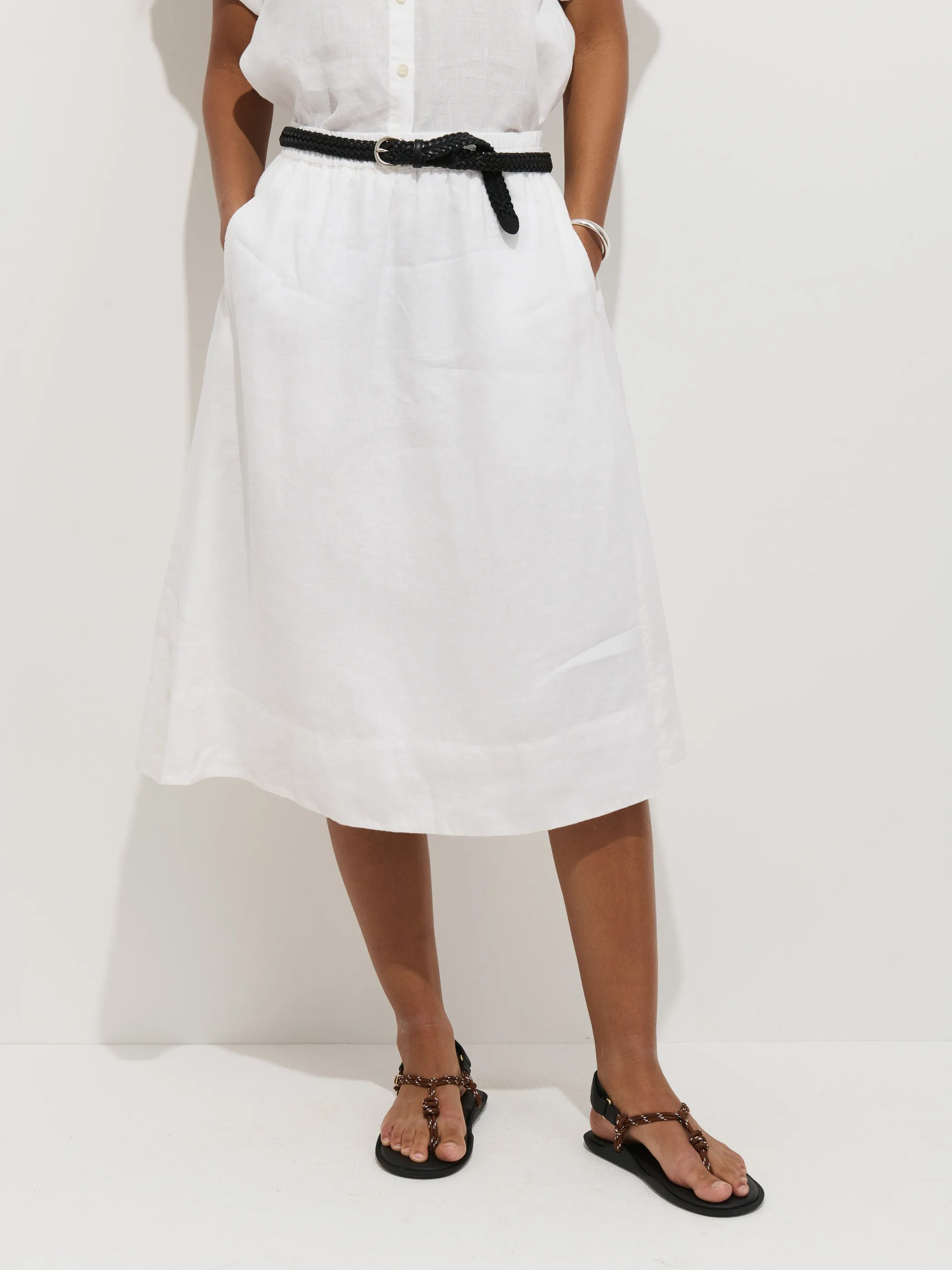 Maddie Skirt In Linen sold by Alex Mill product image thumbnail 4