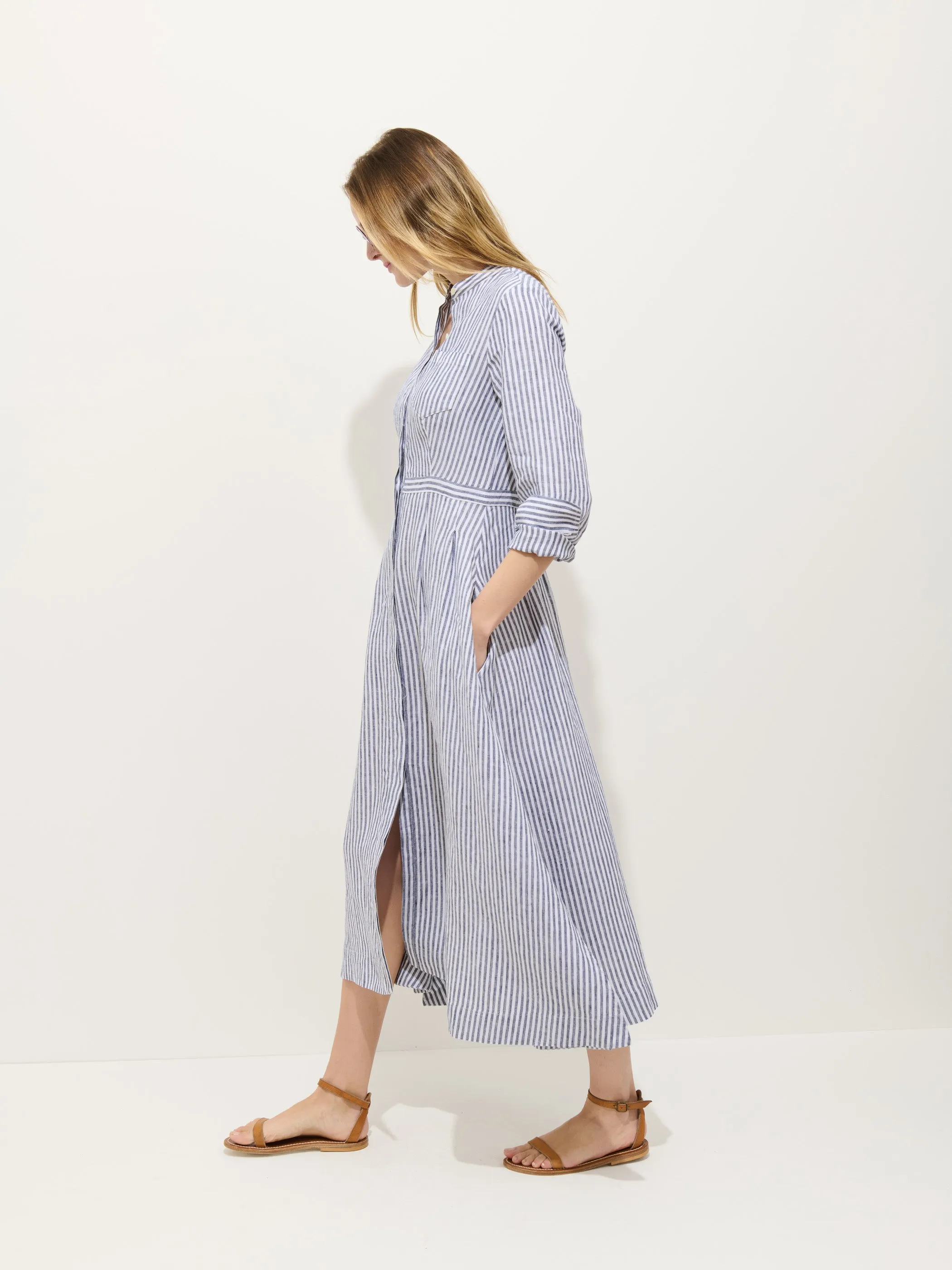 Isabella Striped Dress In Linen sold by Alex Mill product image thumbnail 4