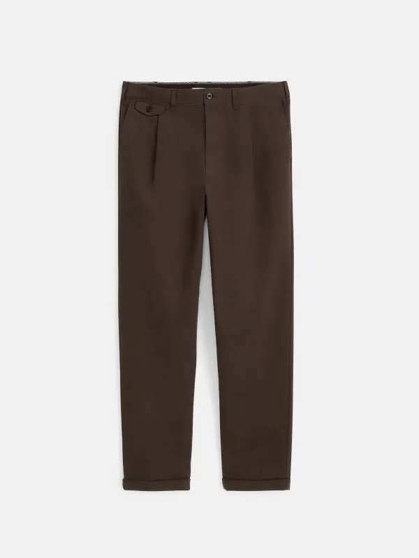 Standard Pleated Pant in Chino made by Alex Mill