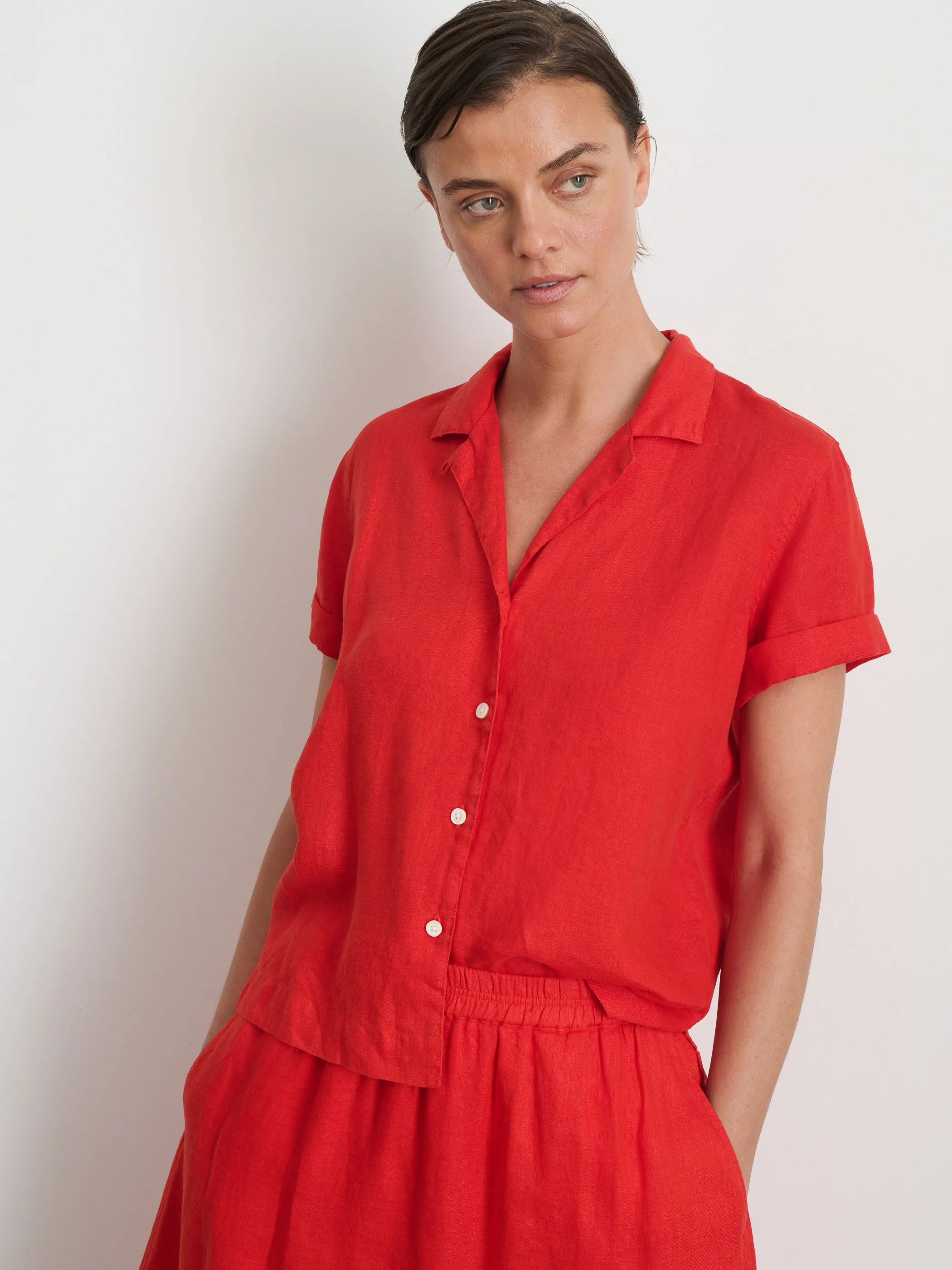 Maddie Camp Shirt In Linen sold by Alex Mill product image thumbnail 4