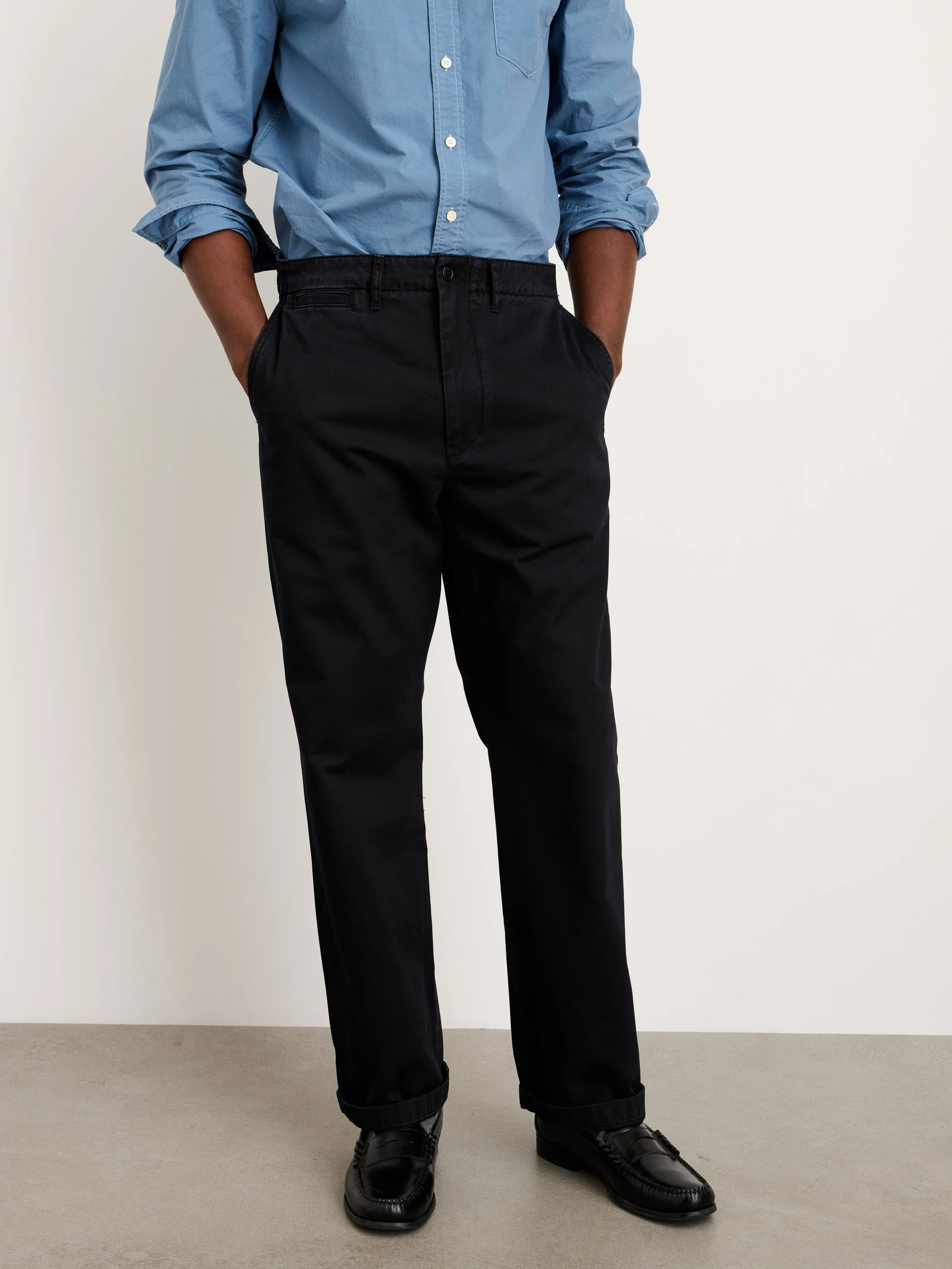 Straight Leg Pant in Vintage Washed Chino sold by Alex Mill product image thumbnail 4