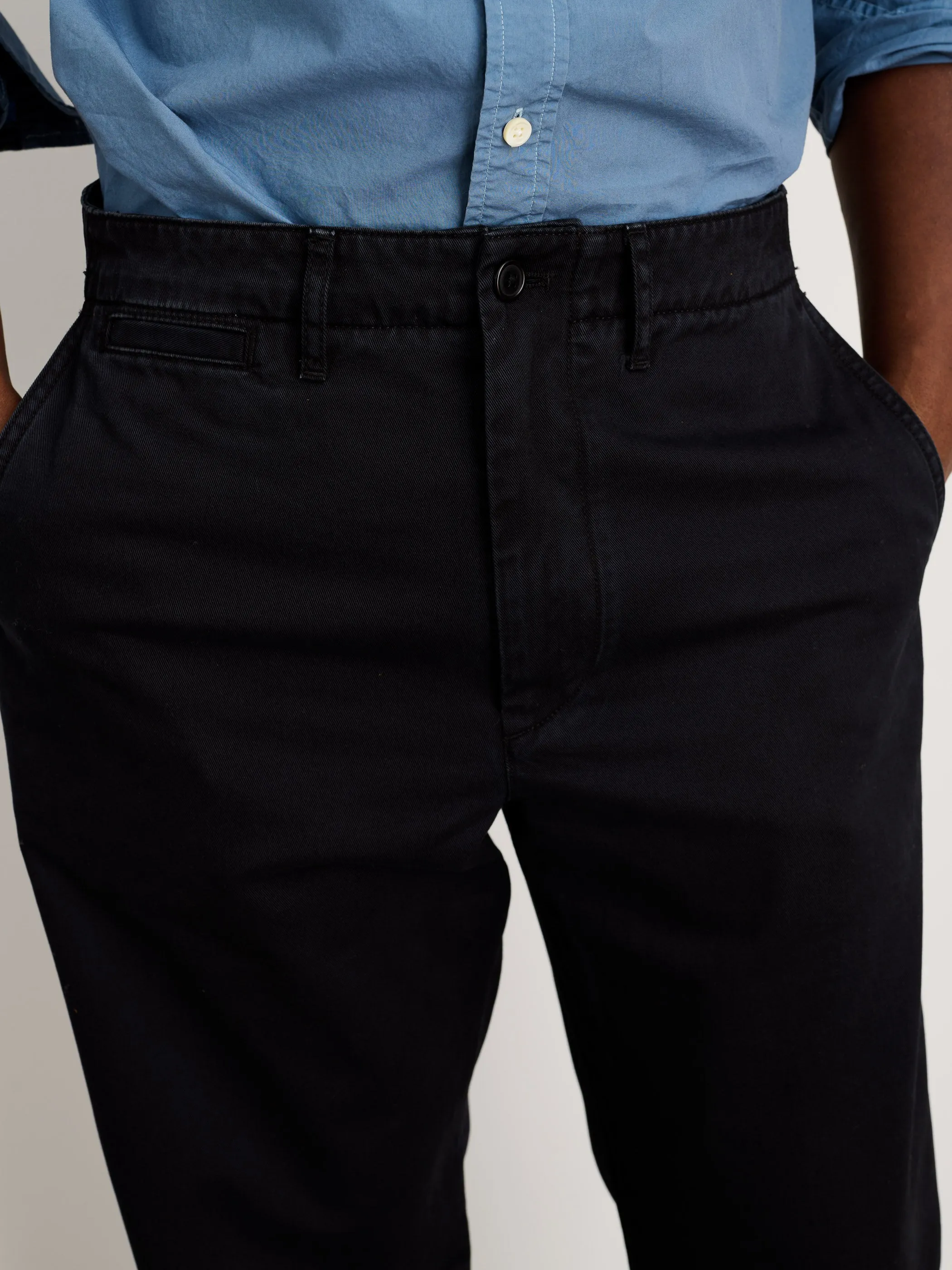 Straight Leg Pant in Vintage Washed Chino sold by Alex Mill product image thumbnail 5