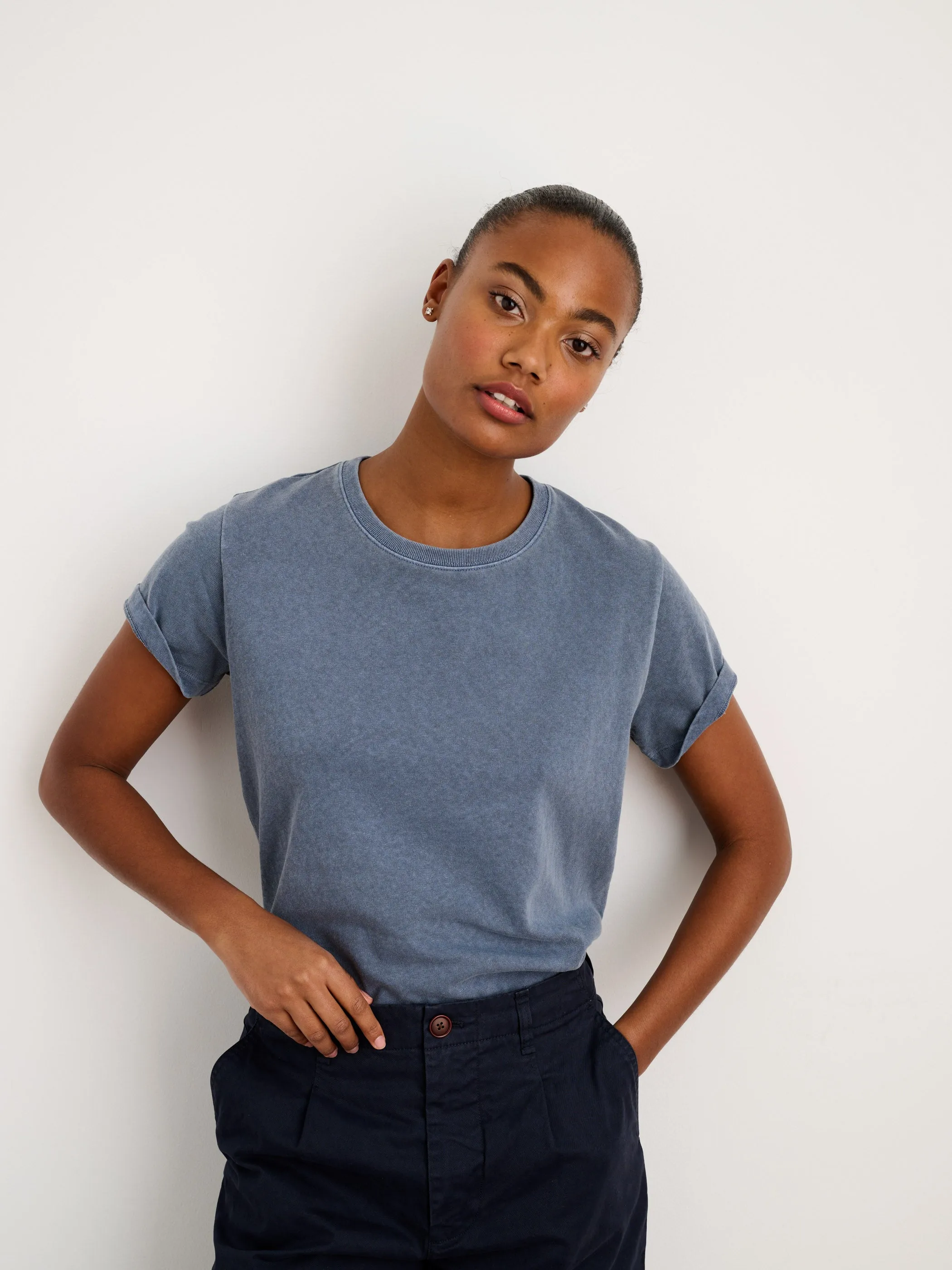 Scout Crewneck Tee in Vintage Wash sold by Alex Mill product image thumbnail 2