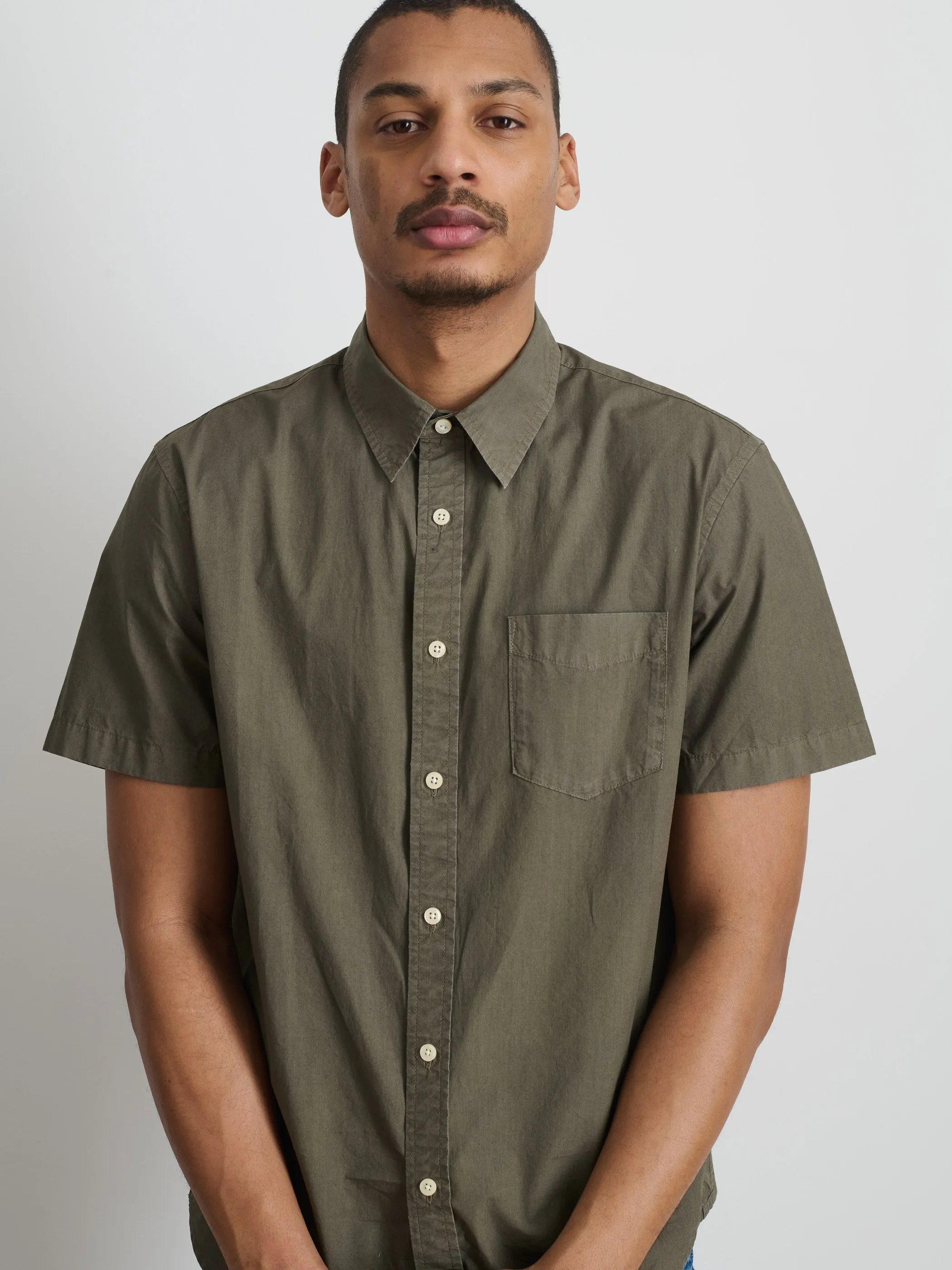 Short Sleeve Mill Shirt in Cotton Poplin sold by Alex Mill product image thumbnail 4