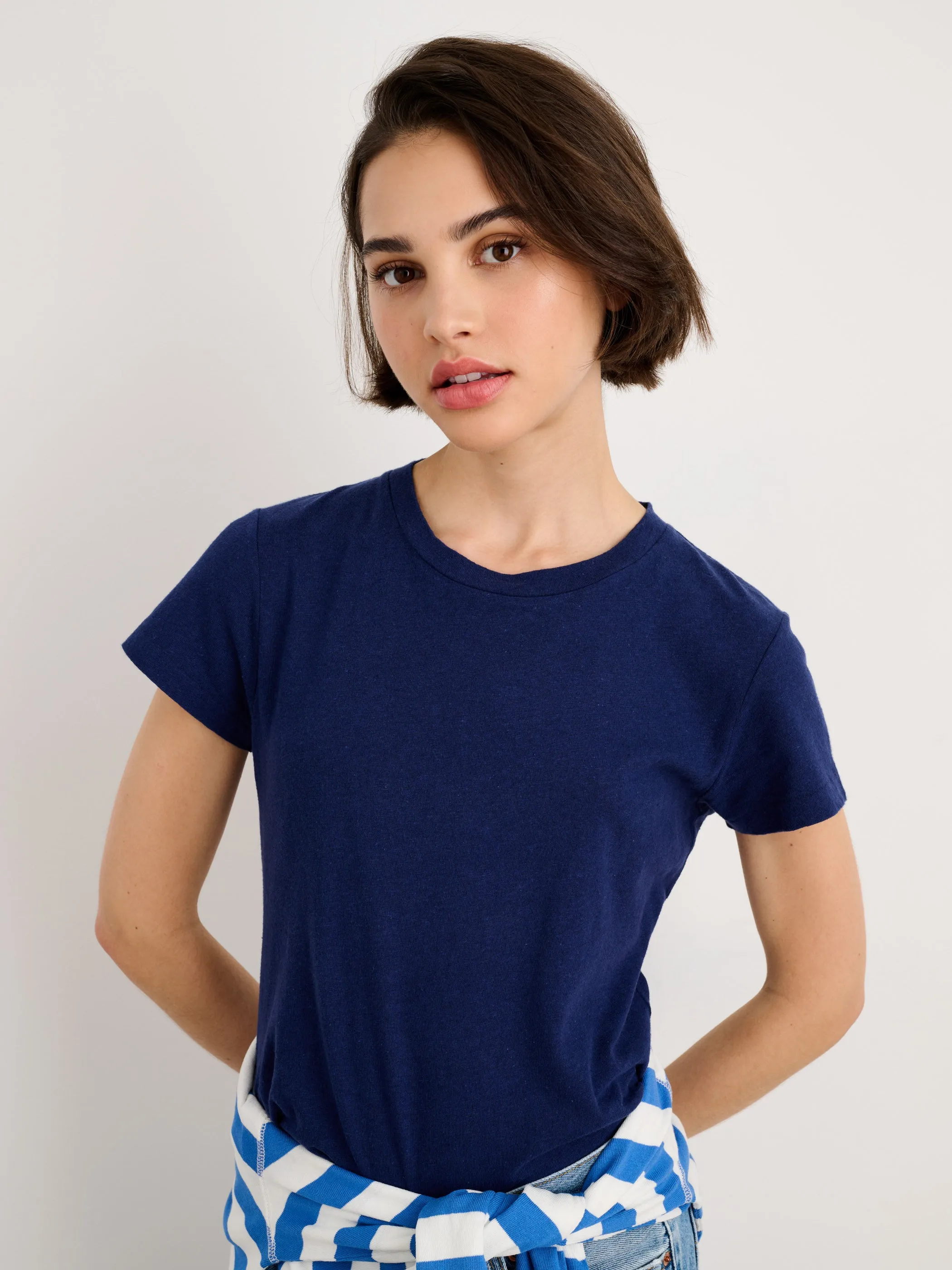 Prospect Tee in Linen sold by Alex Mill product image thumbnail 2