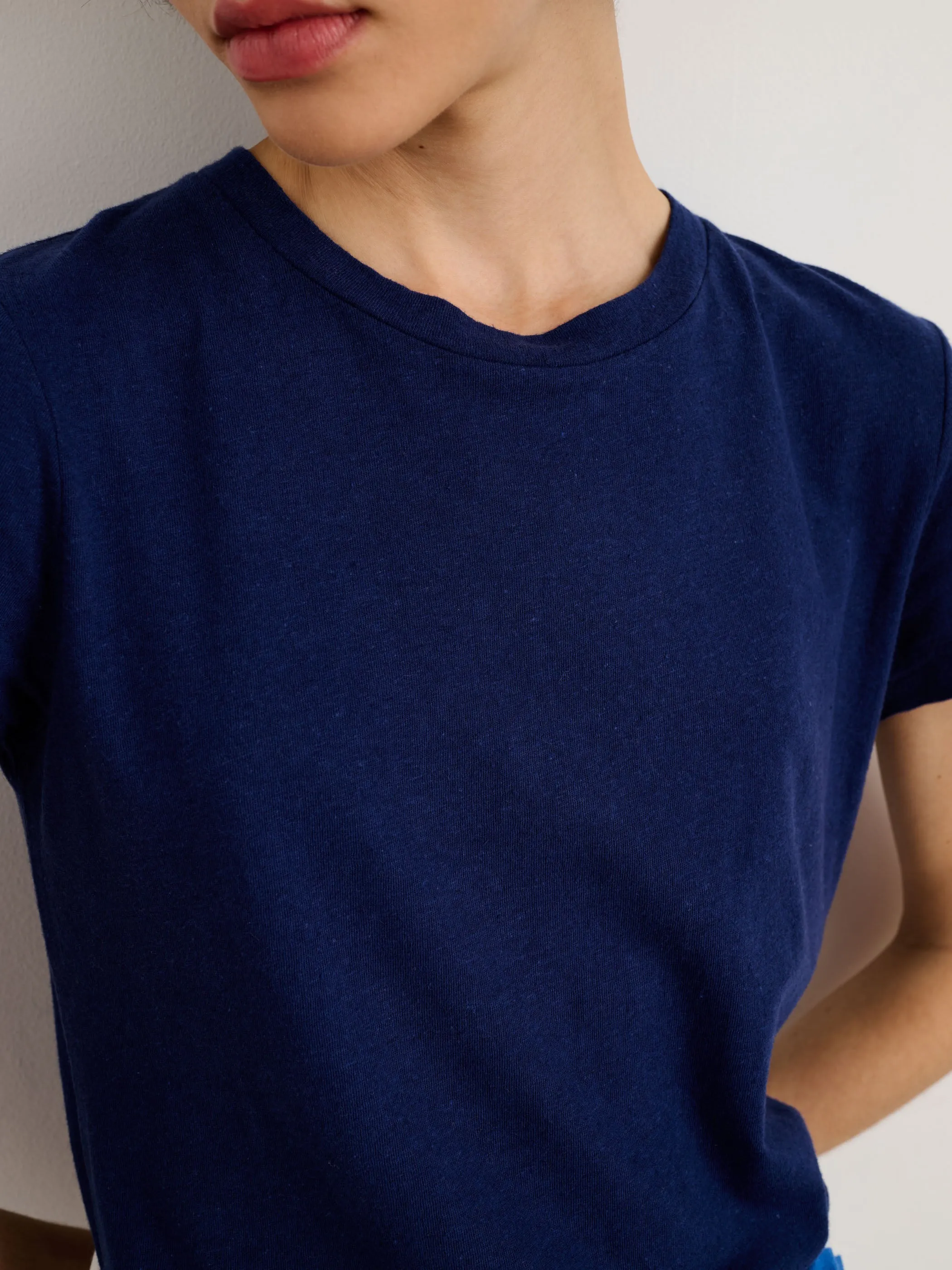 Prospect Tee in Linen sold by Alex Mill product image thumbnail 4