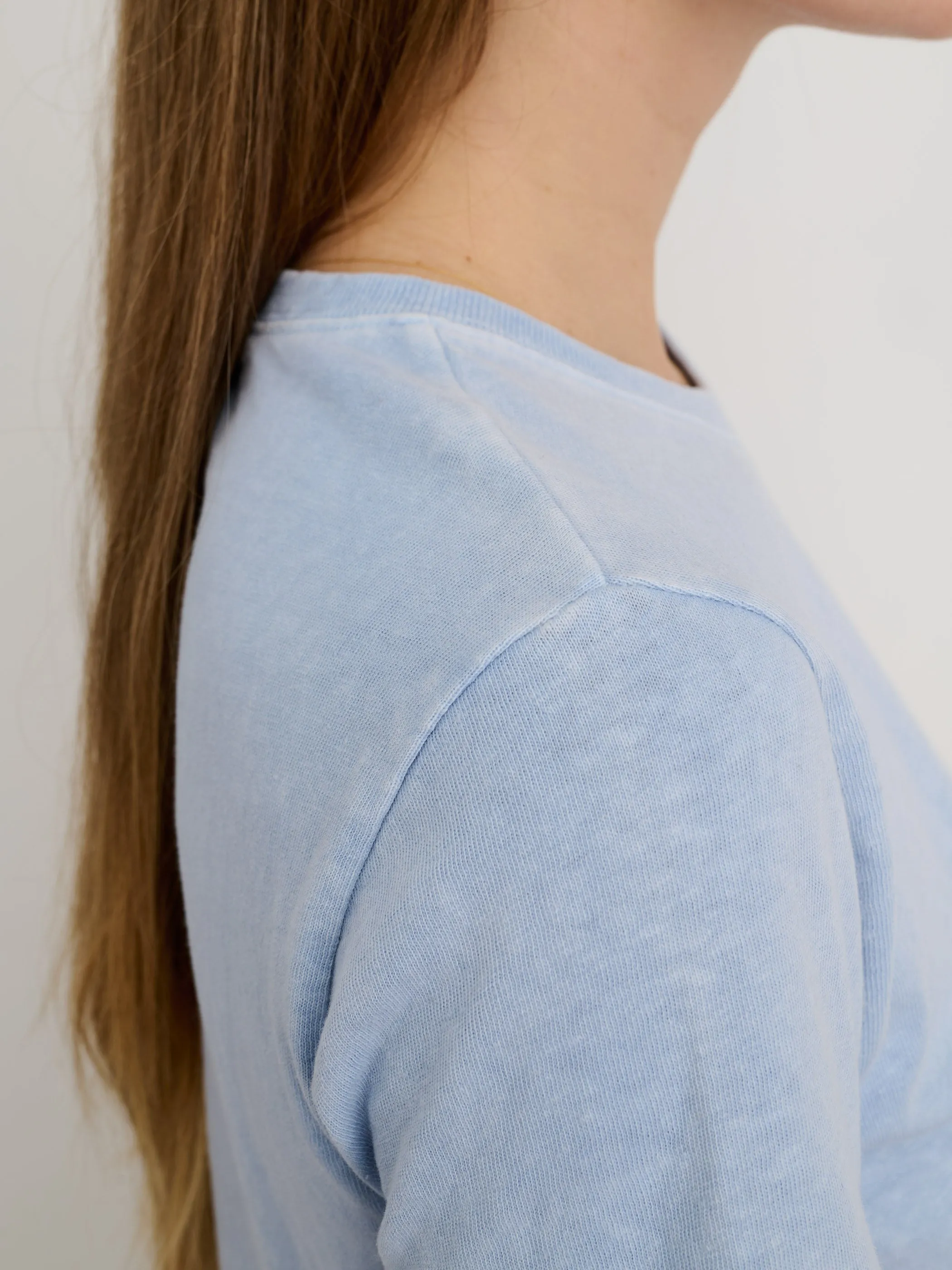 Scout Crewneck Tee in Vintage Wash sold by Alex Mill product image thumbnail 5