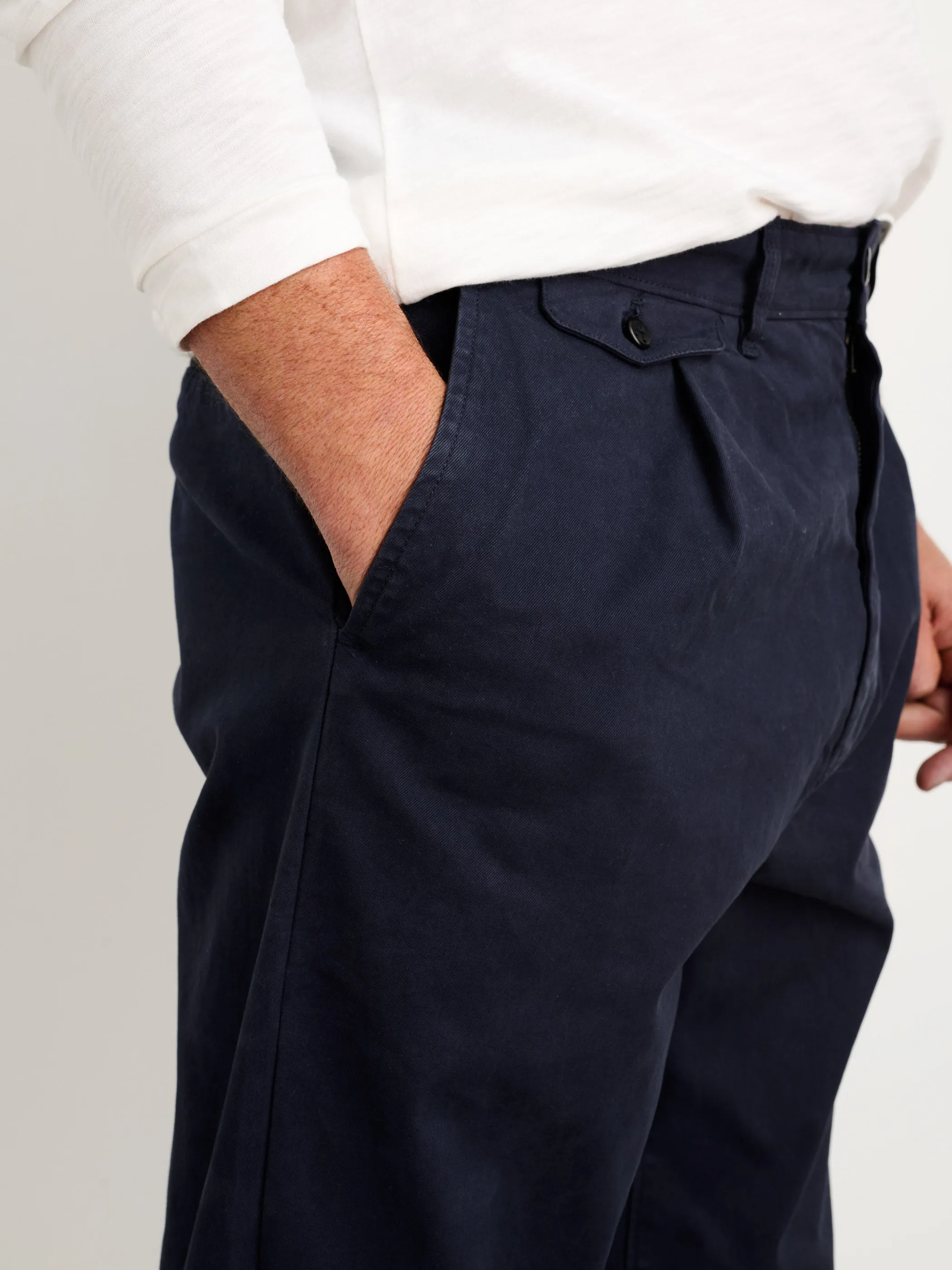 Long Inseam Standard Pleated Pant in Chino sold by Alex Mill product image thumbnail 3