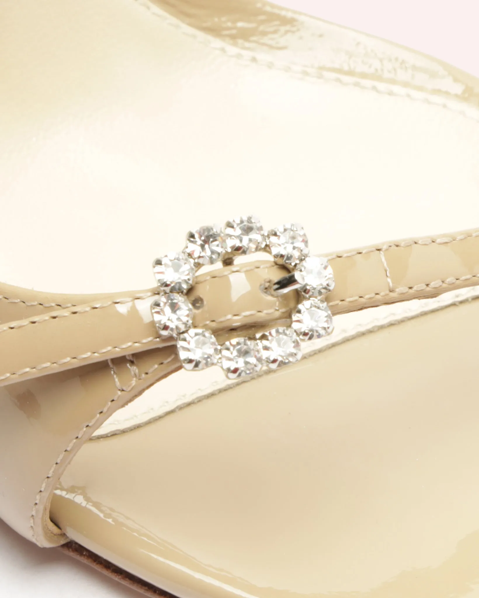 Anastasia 100 Semolina sold by Alexandre Birman product image thumbnail 5