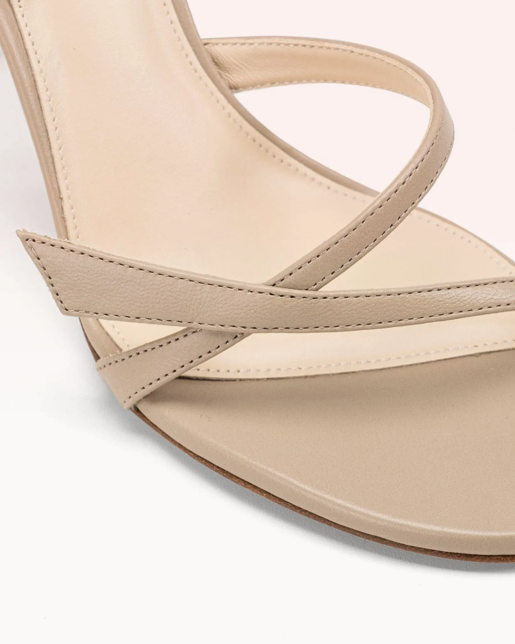 Tita 85 Semolina sold by Alexandre Birman product image thumbnail 4