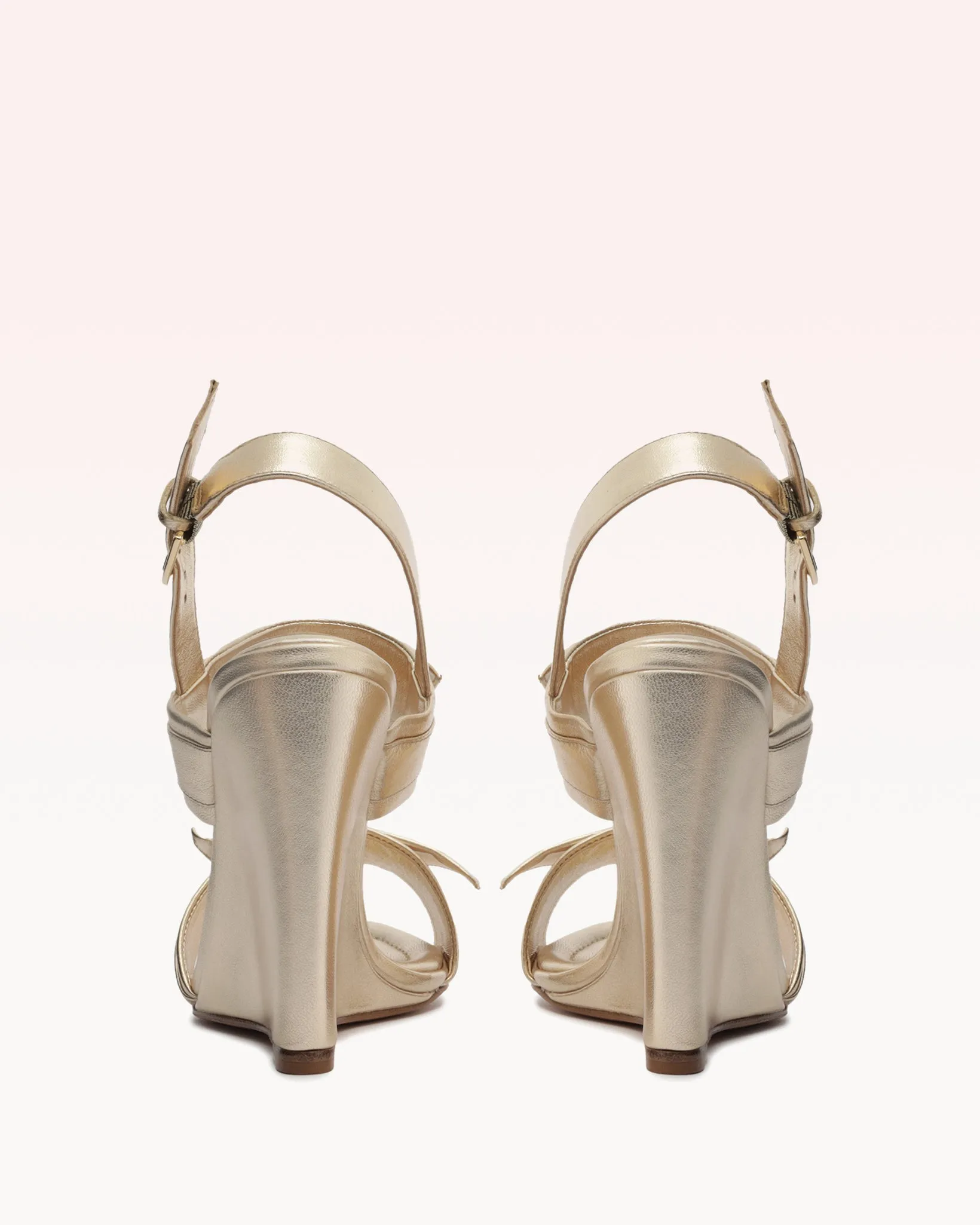 Clarita Doppia Soletta Golden sold by Alexandre Birman product image thumbnail 5