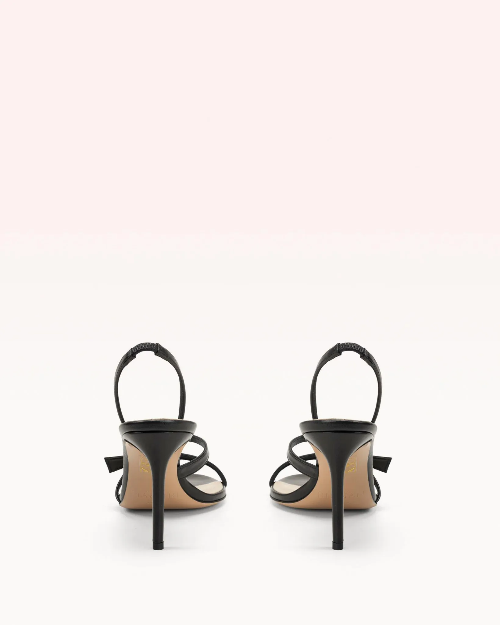 Tita 85 Black sold by Alexandre Birman product image thumbnail 3