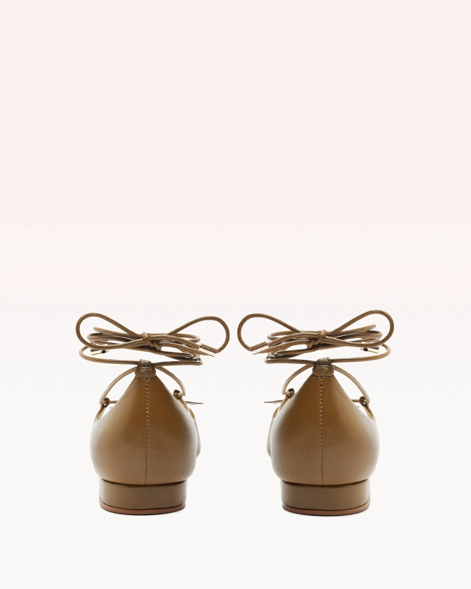 Slim Clarita Lace Up Flat sold by Alexandre Birman product image thumbnail 4