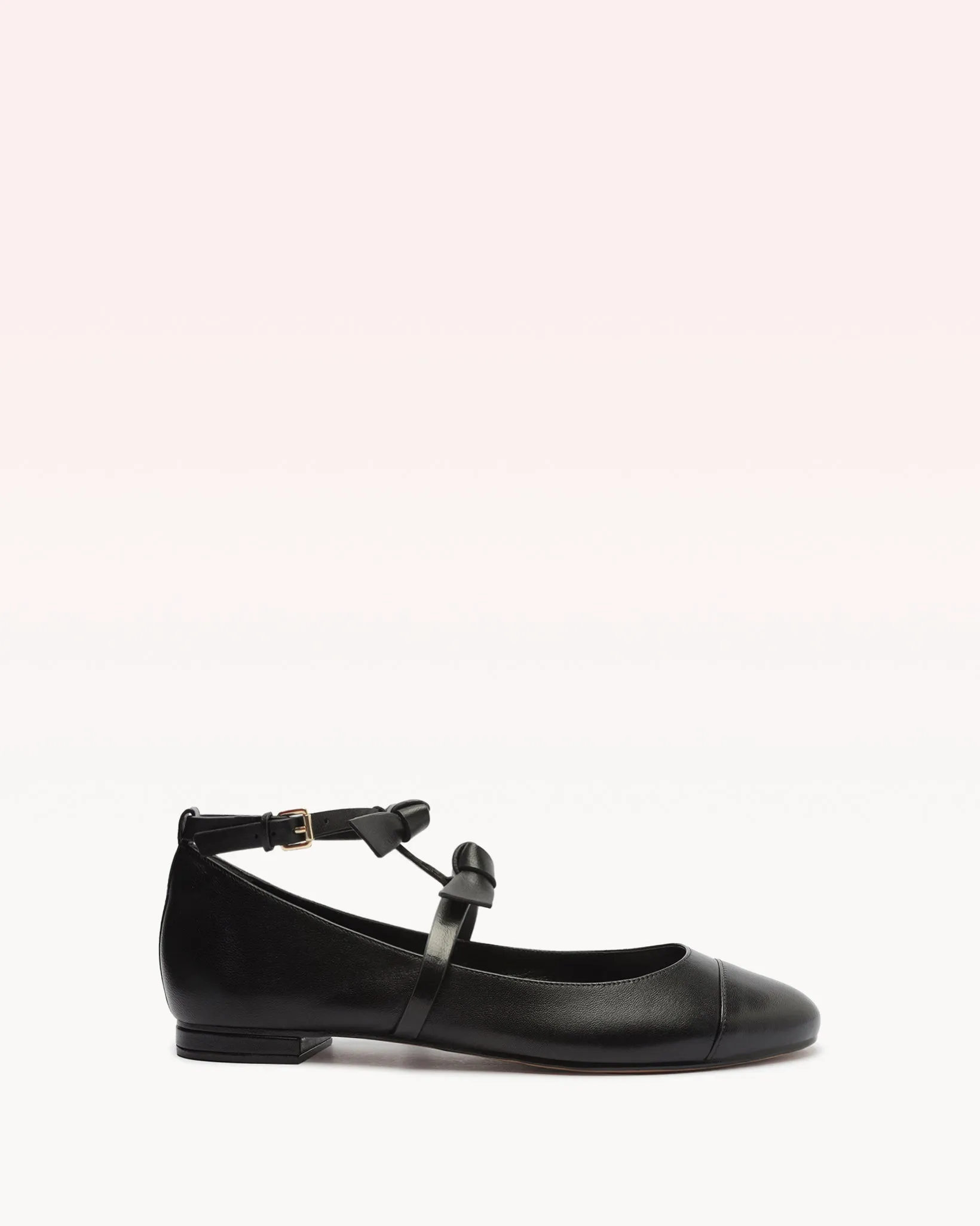 Slim Clarita Ballet Black sold by Alexandre Birman