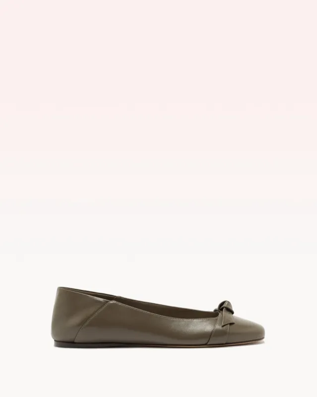 Clarita Collapsible Pebble sold by Alexandre Birman